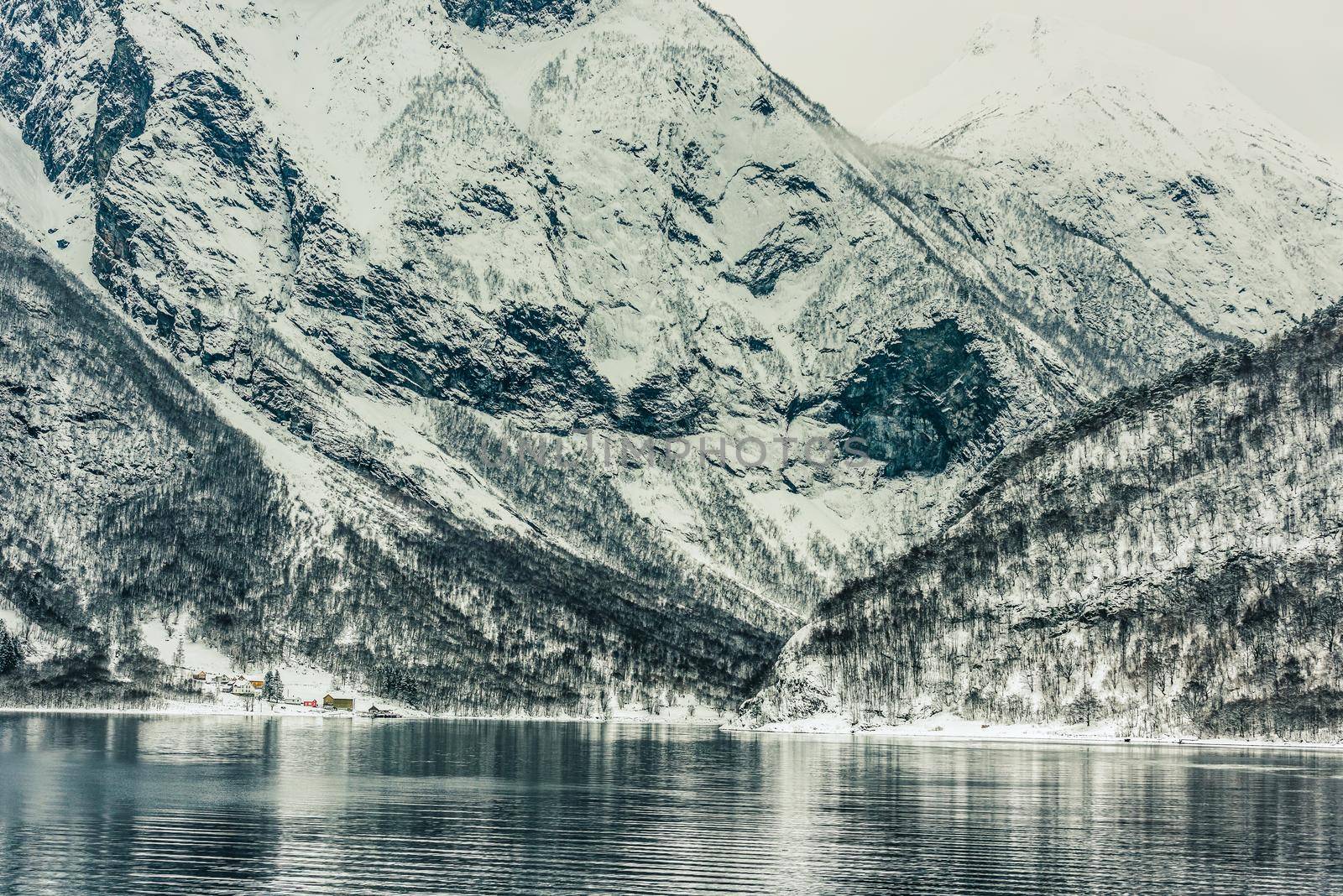Norwegian Fjords by GekaSkr