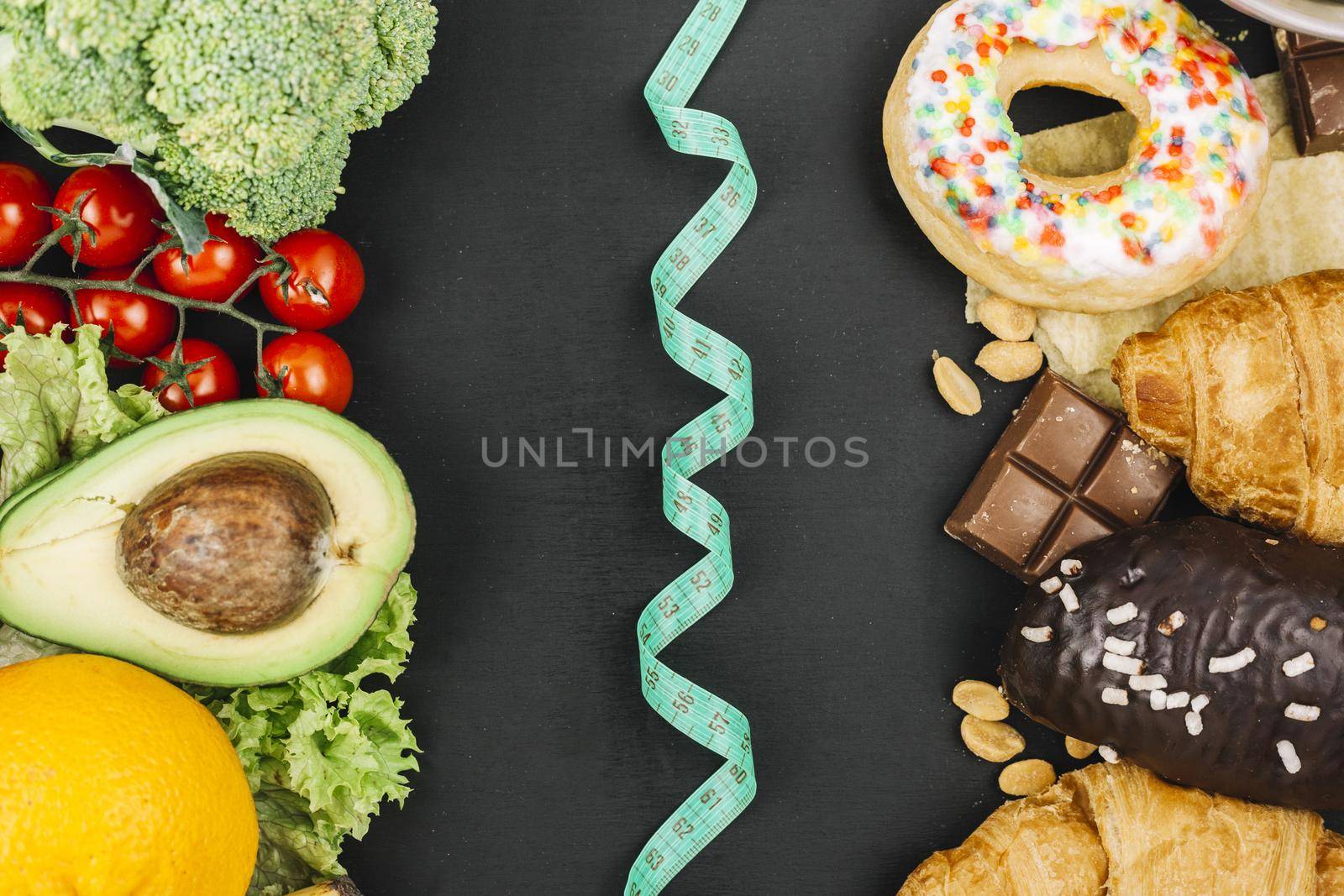 healthy food vs unhealthy food (1) by Zahard