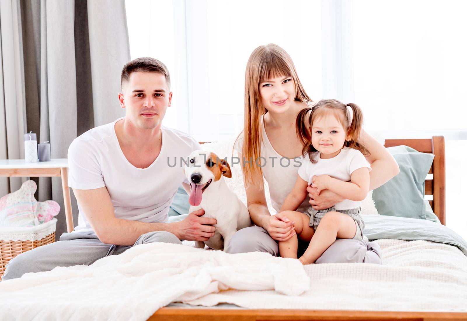 Sunny family morning in the bed by tan4ikk1