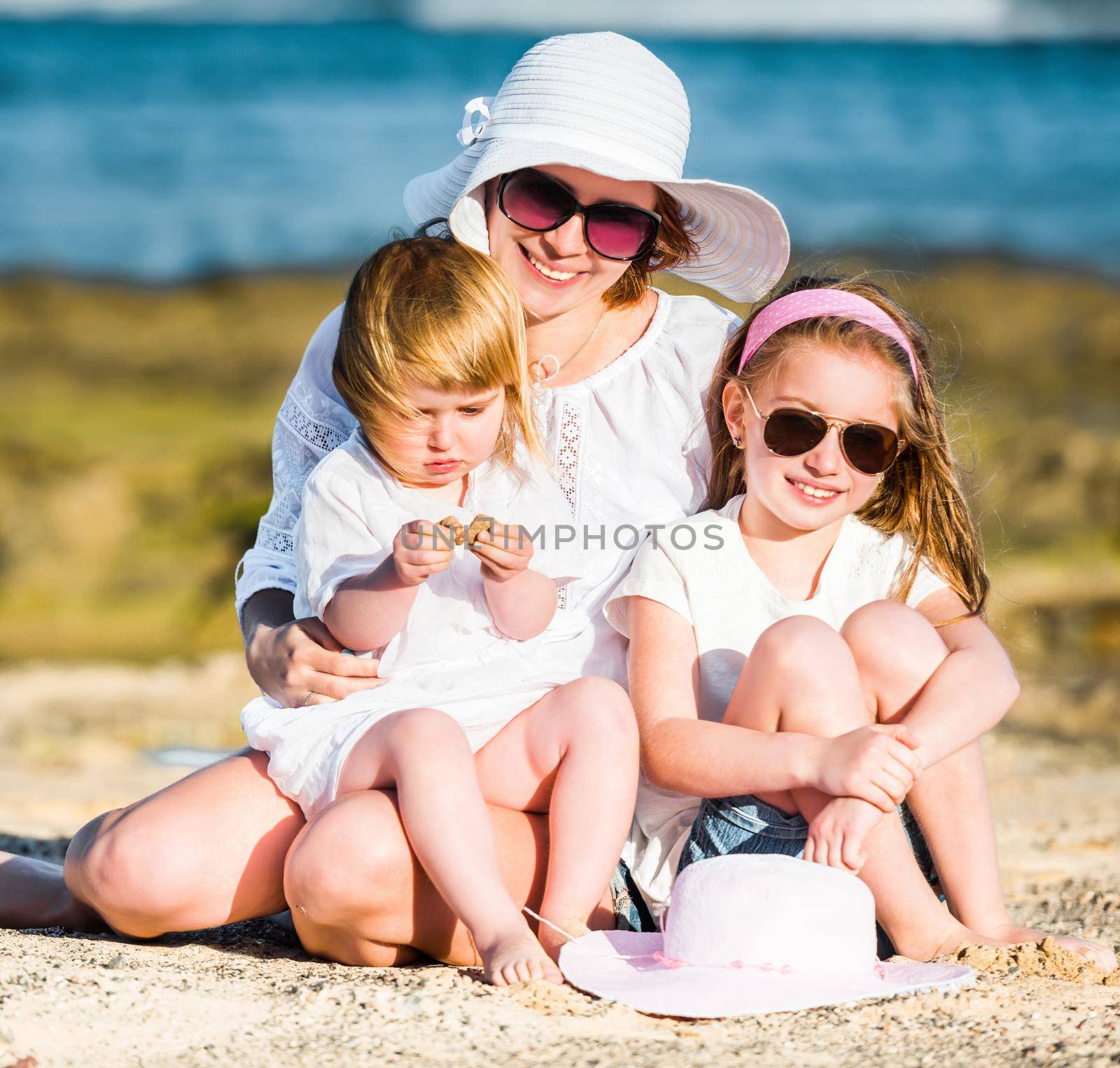 mother with two daughters by GekaSkr