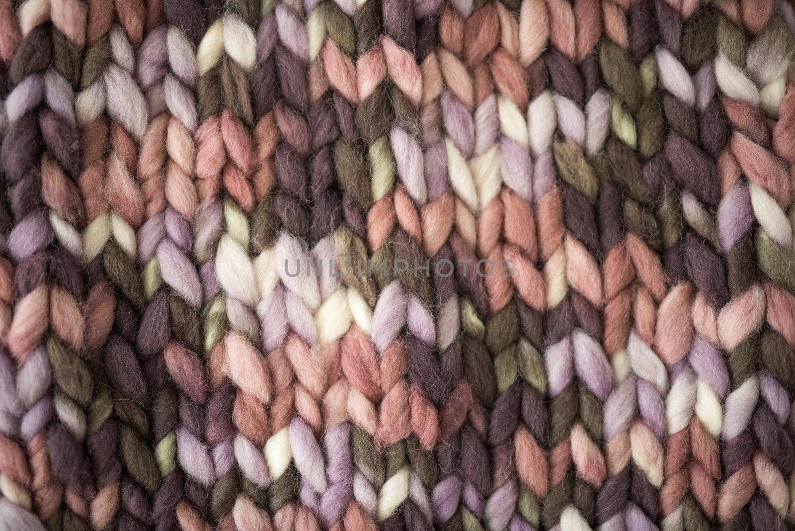 knitted pattern of thick woolen thread by tan4ikk1