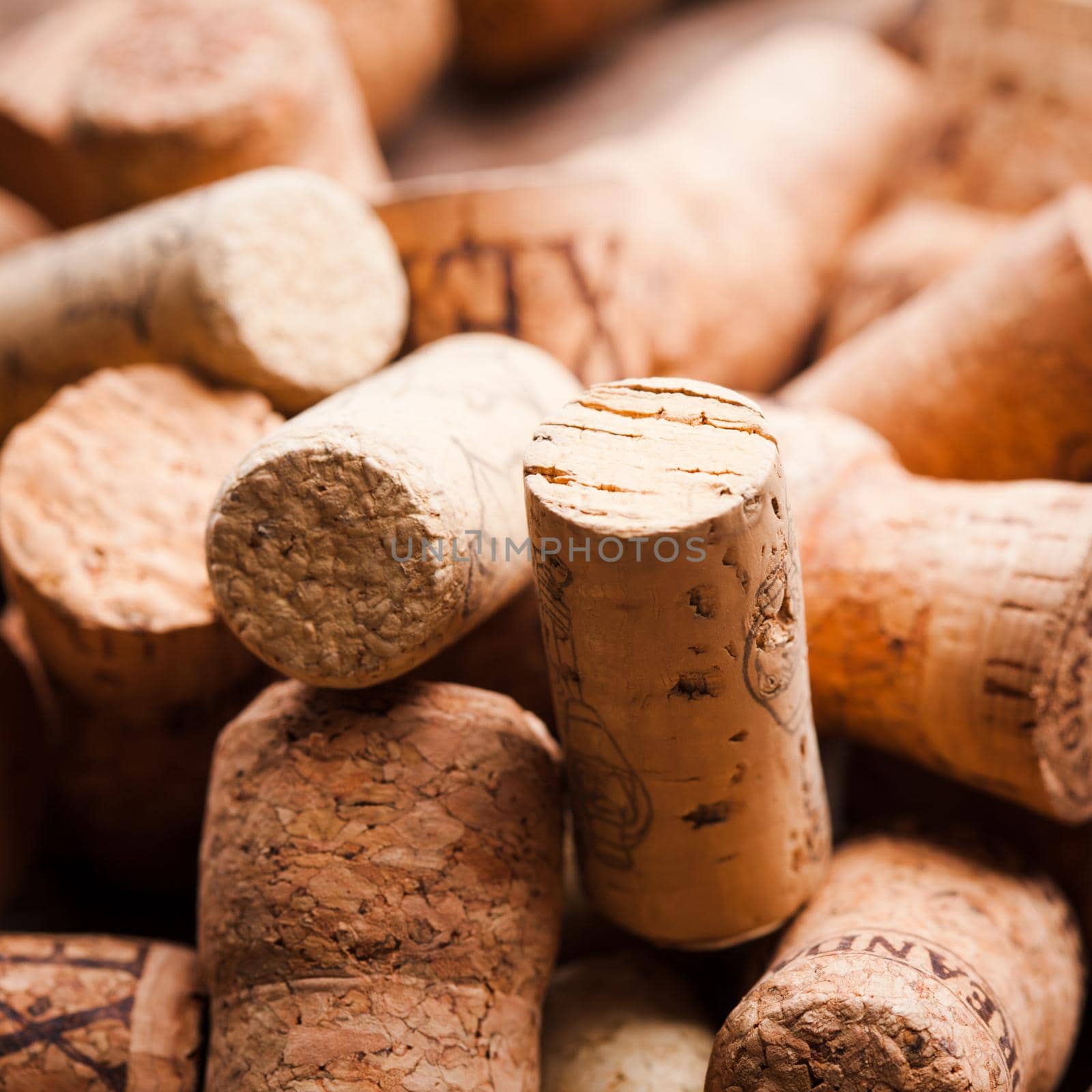 Wine corks by oksix