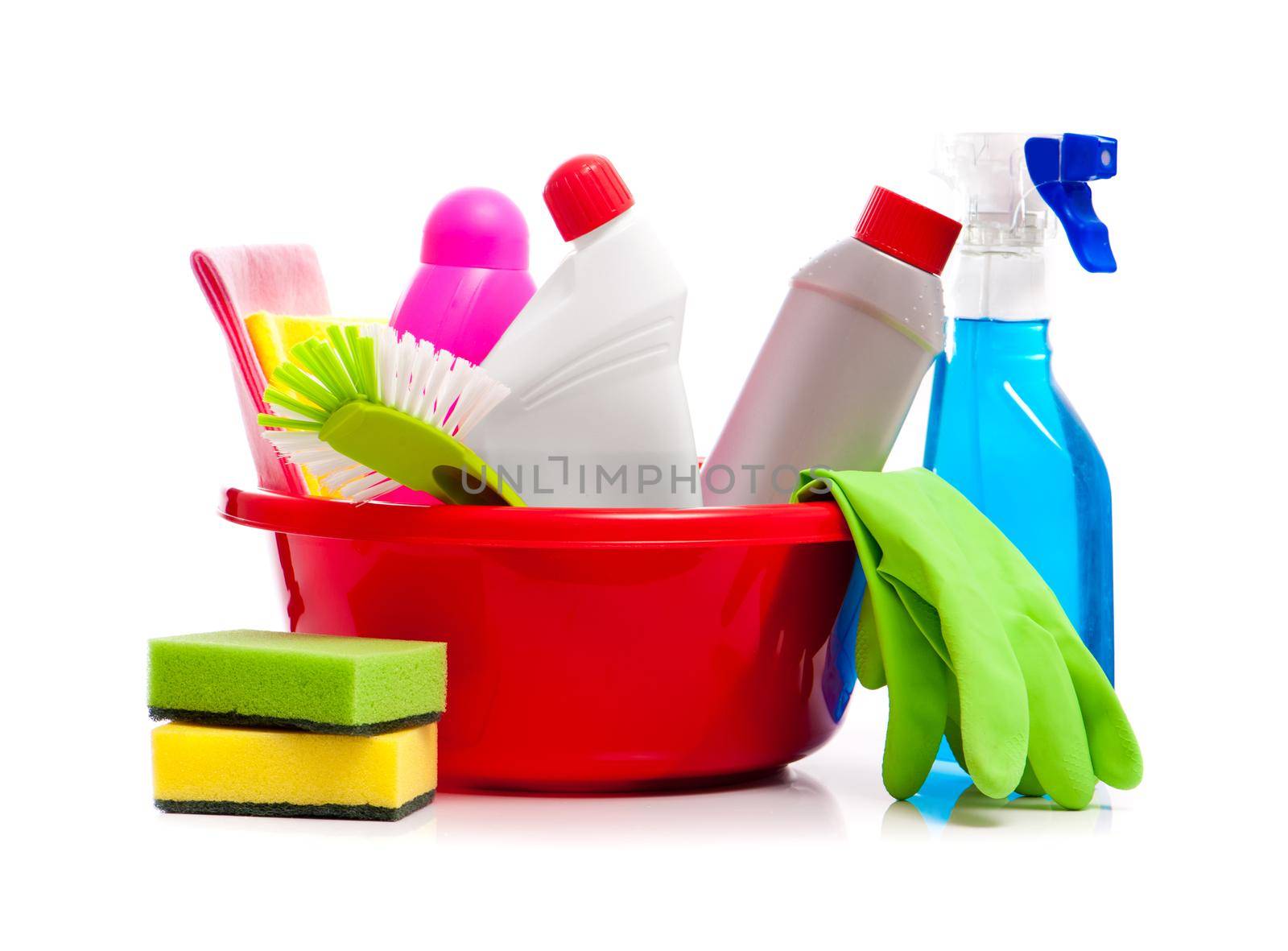 box of cleaning supplies by tan4ikk1