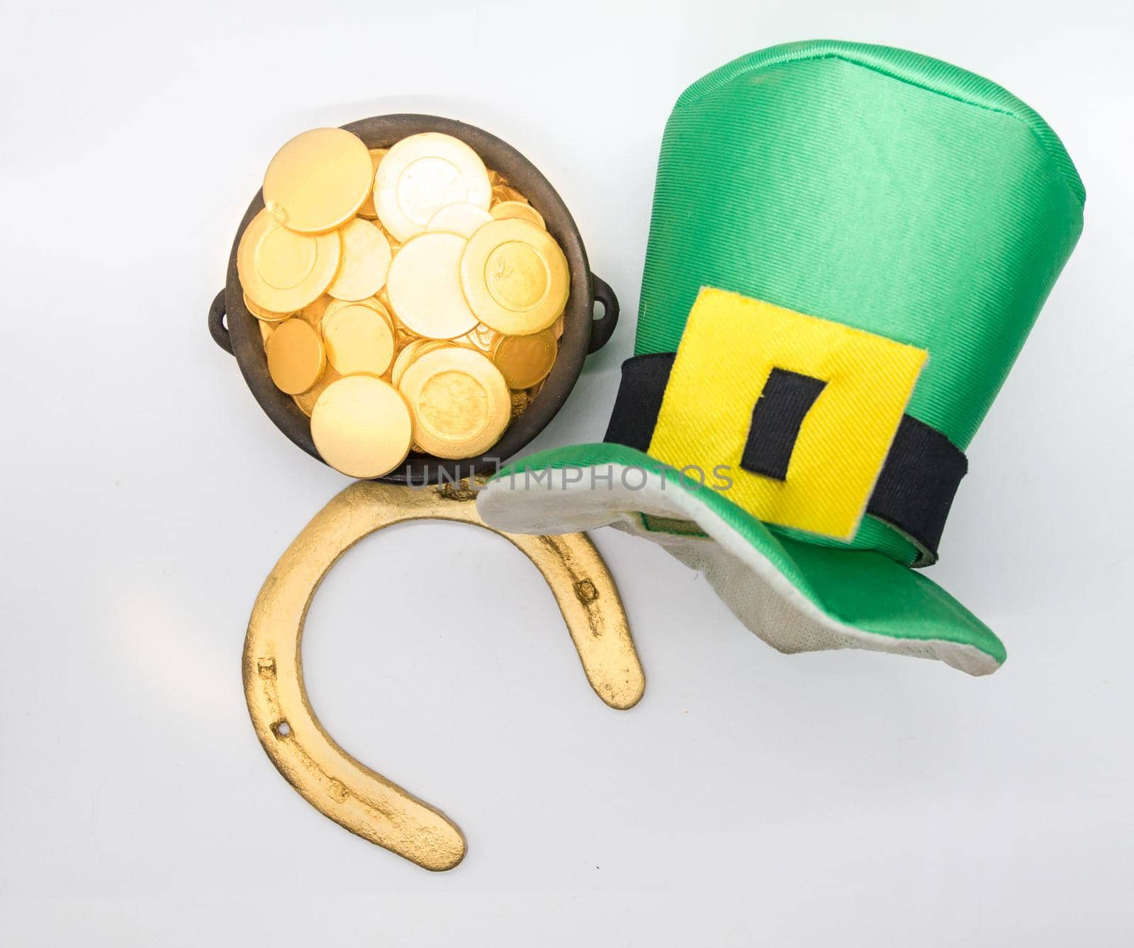 horseshoe galley and saint patrick's day coins