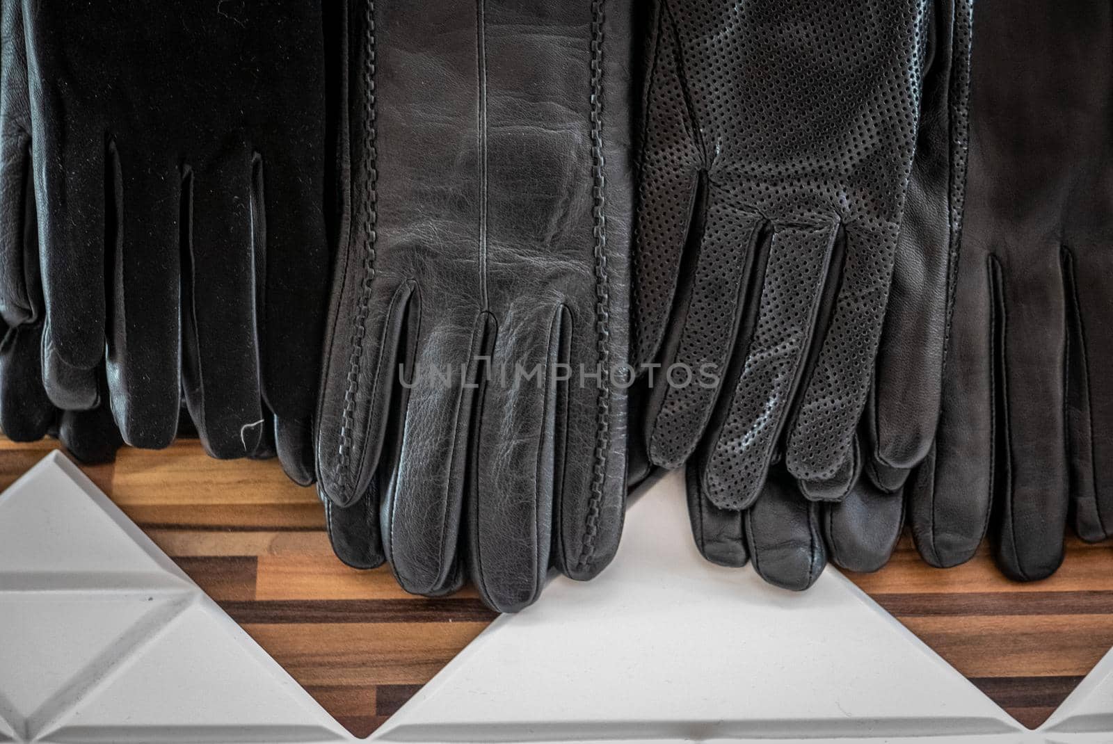 Leather gloves for a winter season