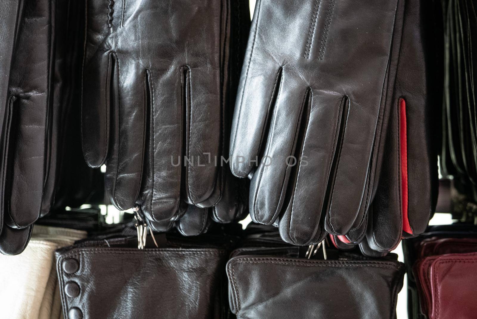 Leather gloves for a winter season