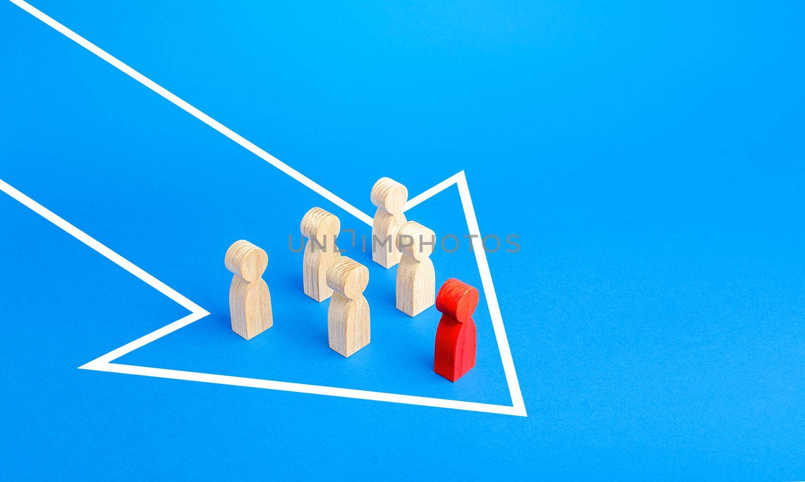 Figures of people under the leadership of leader moving in a single arrow direction. Follow the goal together. Organization cooperation. Teamwork. Discipline and consolidation. Aspirations by iLixe48