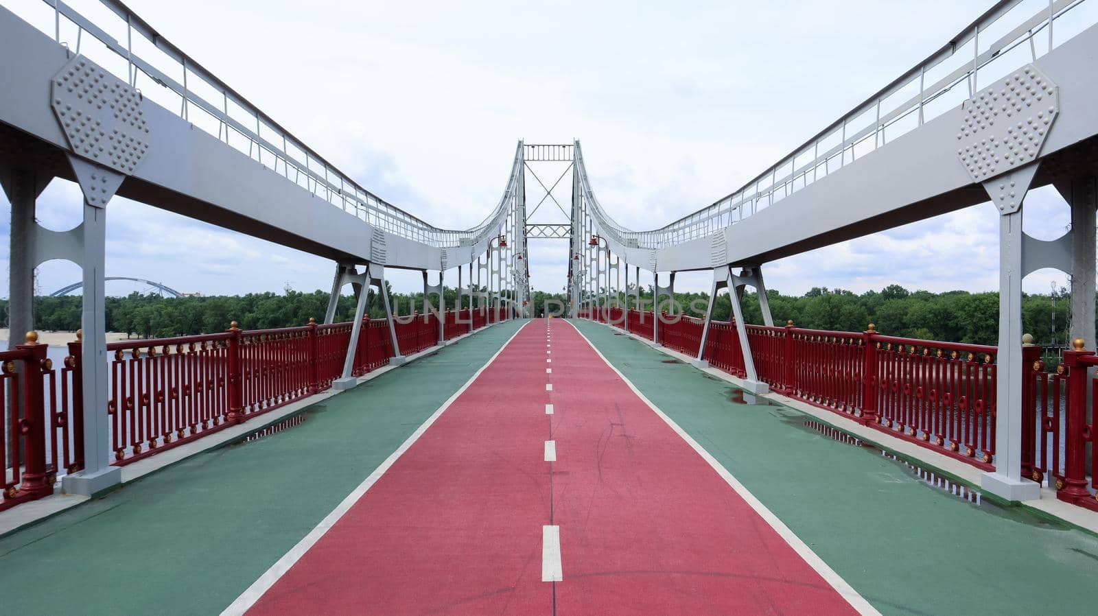 Park pedestrian bridge over the Dnieper River, which connects the central part of Kiev with the park area and the beaches of Trukhanovy Island. Without people