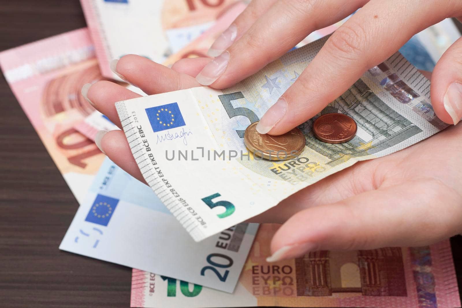 Counting Cash Money, Euro currency by marketlan