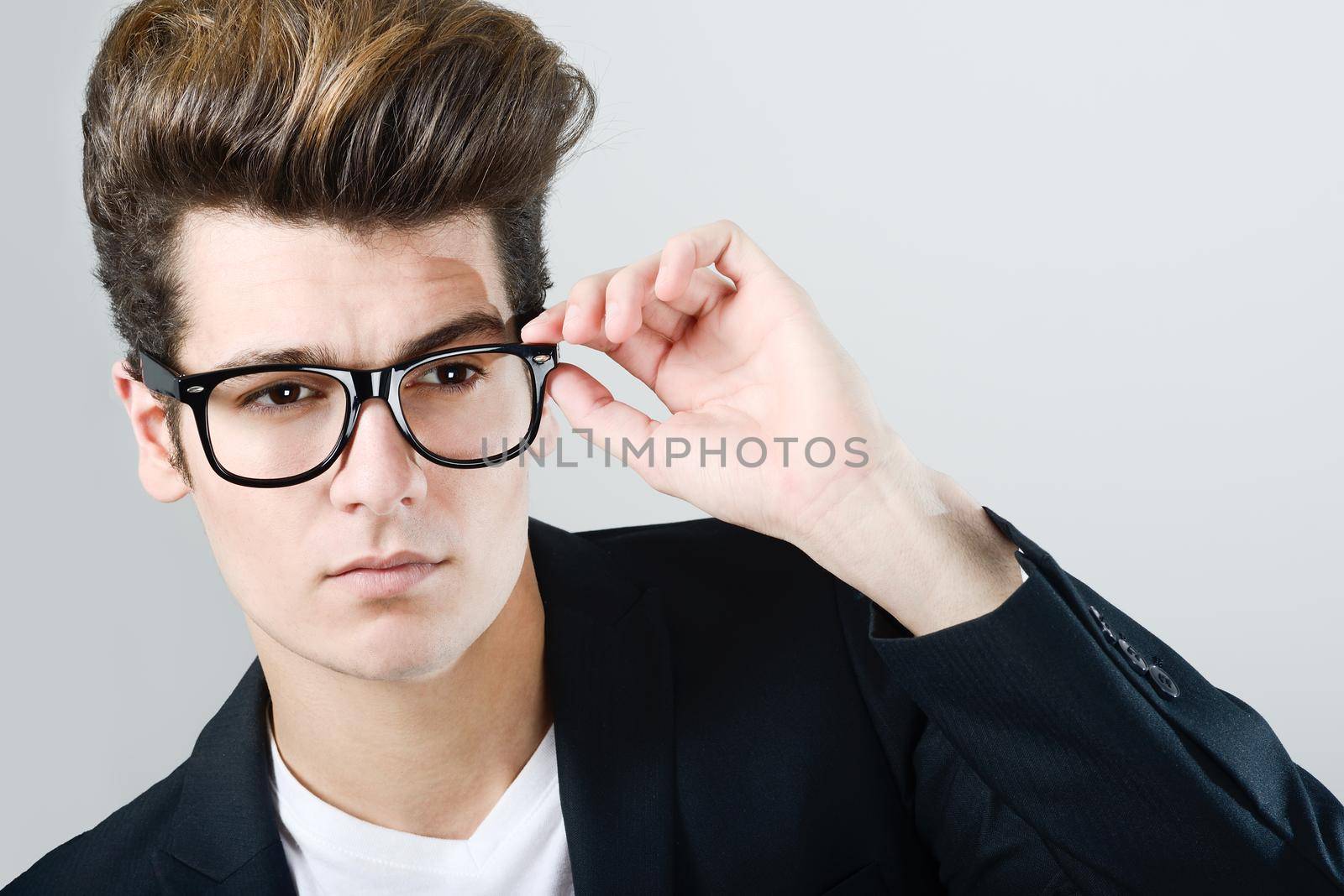 Young man with eyeglasses by javiindy