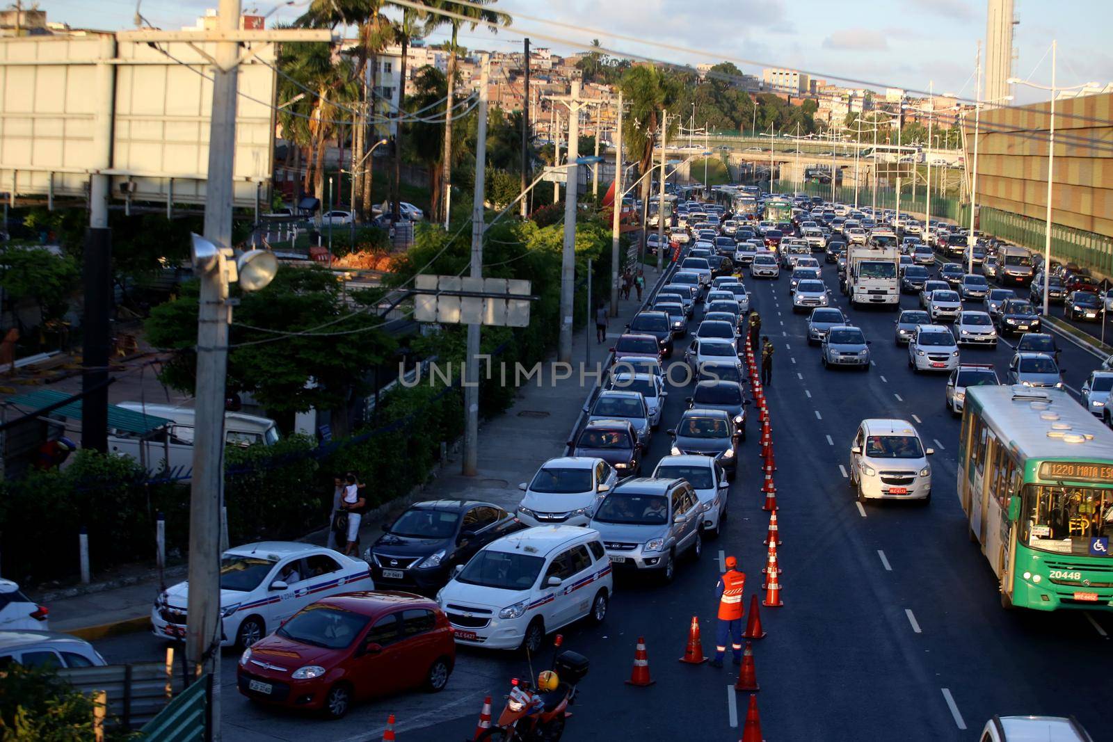 salvador, bahia, brazil - december 22, 2017: movement of vehicles in congestion in the city of Salvador.