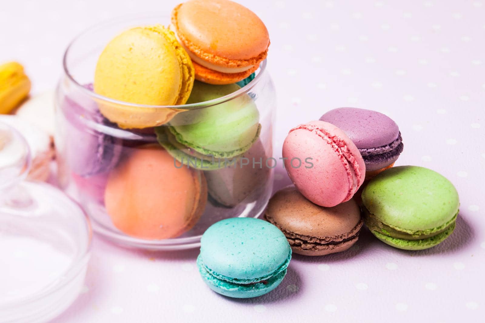 Colorful macaroons by oksix