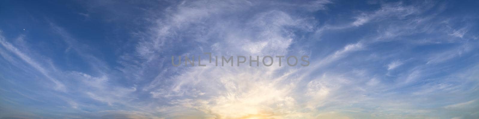 Sky and clouds In the evening