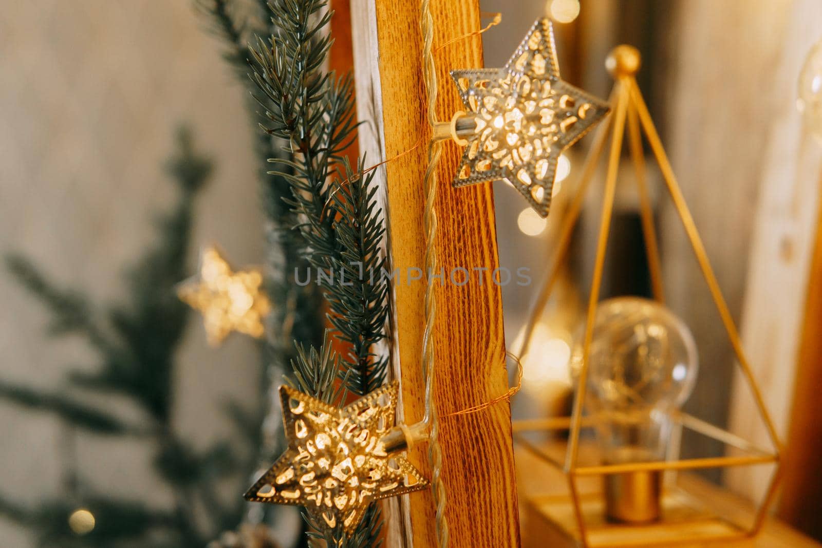 Luminous garland in the Christmas interior