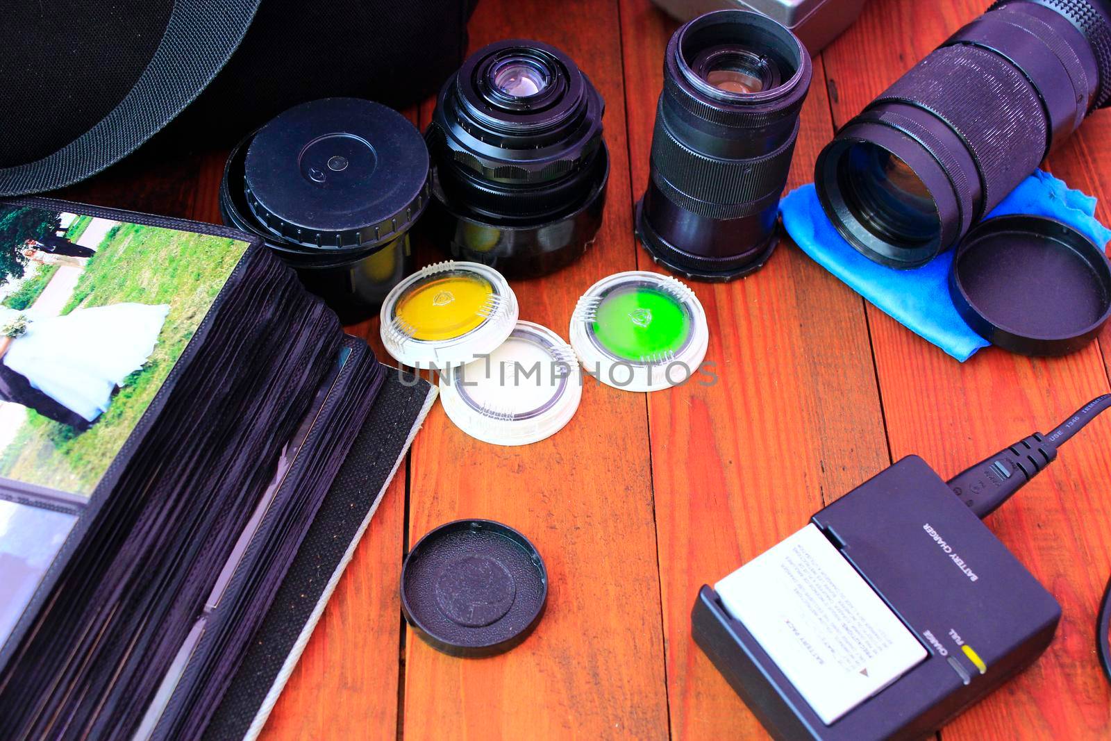 photographic lens and other photo accessories by alexmak