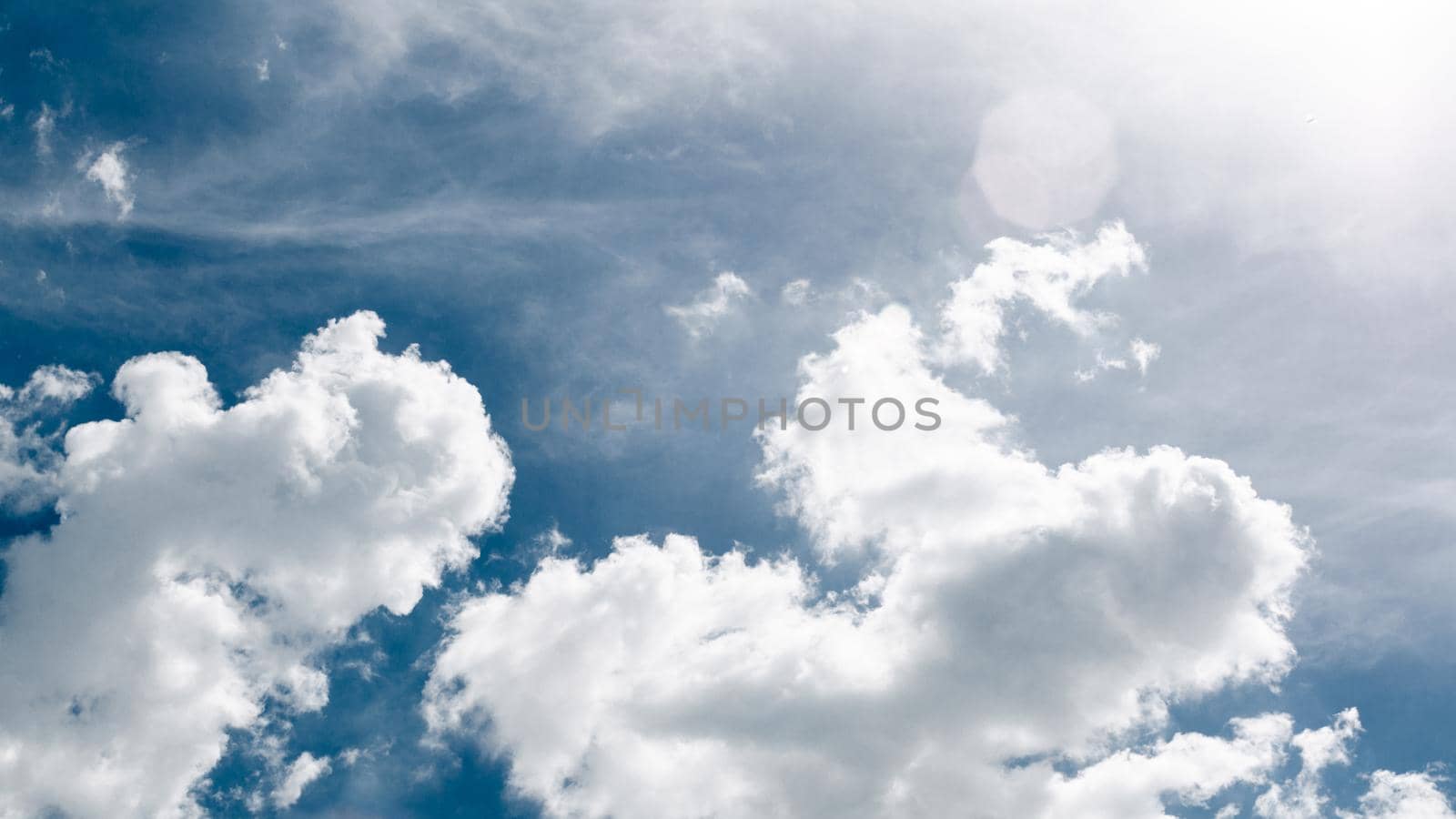 Incredibly wonderful lush cumulus clouds against a blue sky - Image