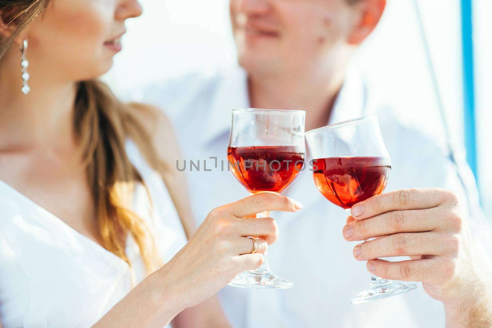 wedding glasses for wine and champagne by Andreua