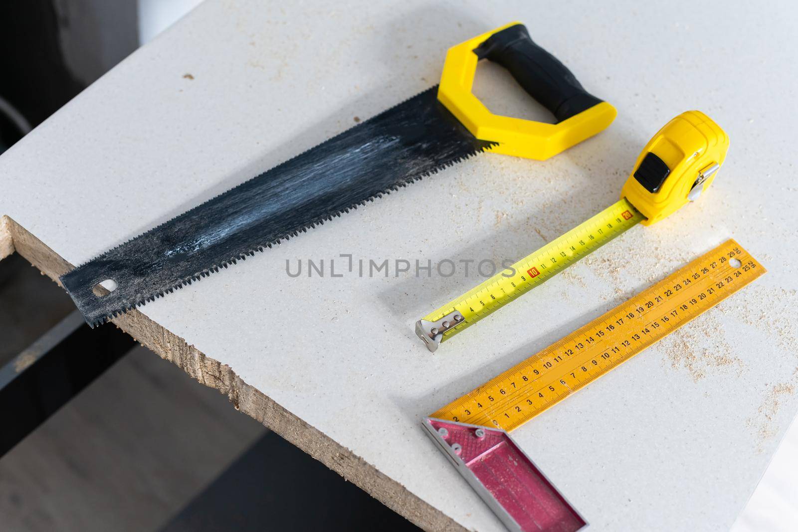 In the kitchen, the square is square-cut for installation of the countertop