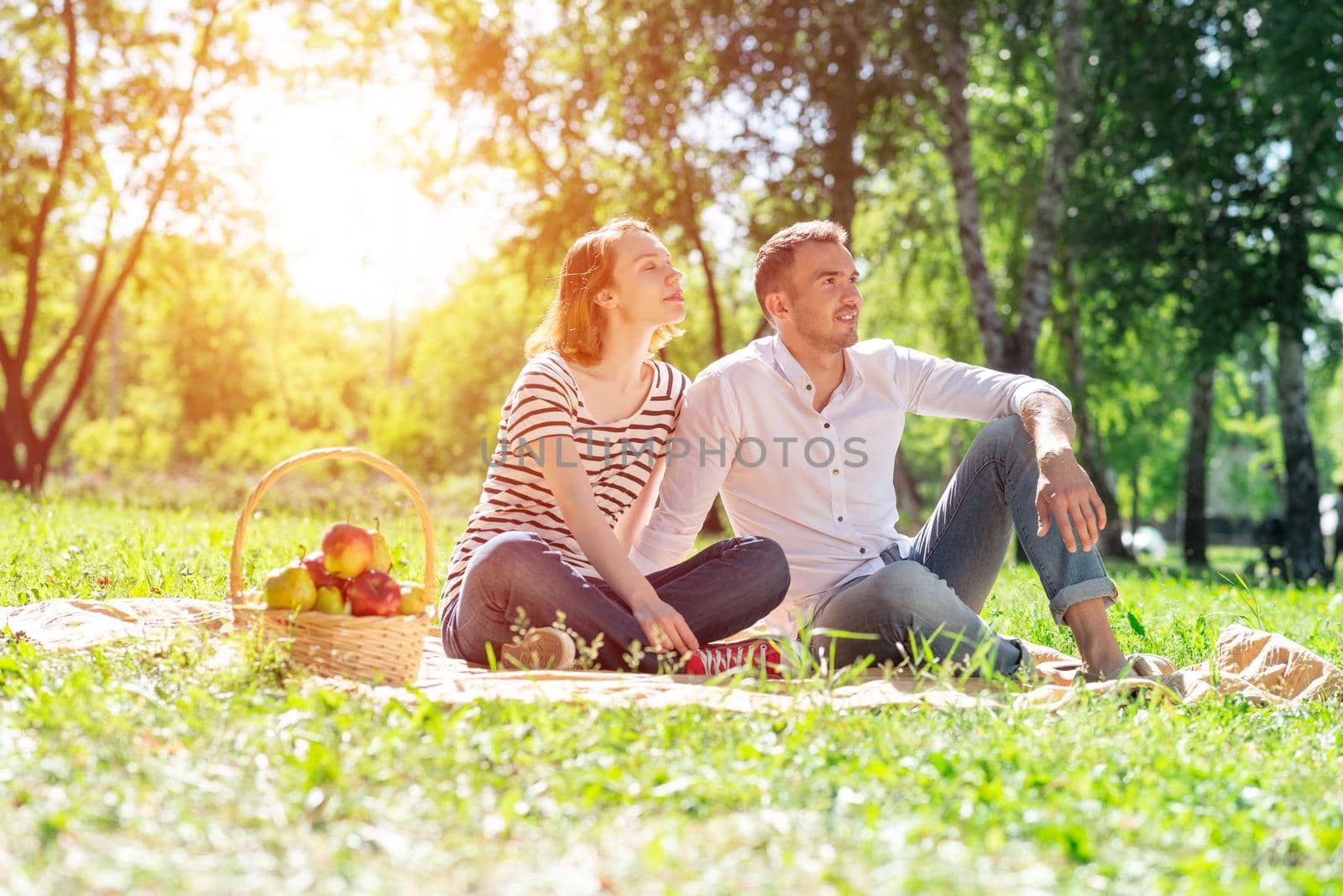 Couple at a picnic in the park. Spending time with a loved one