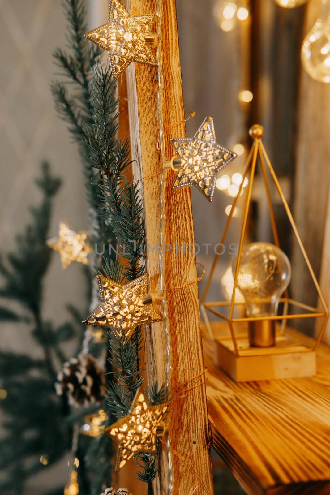 Luminous garland in the Christmas interior