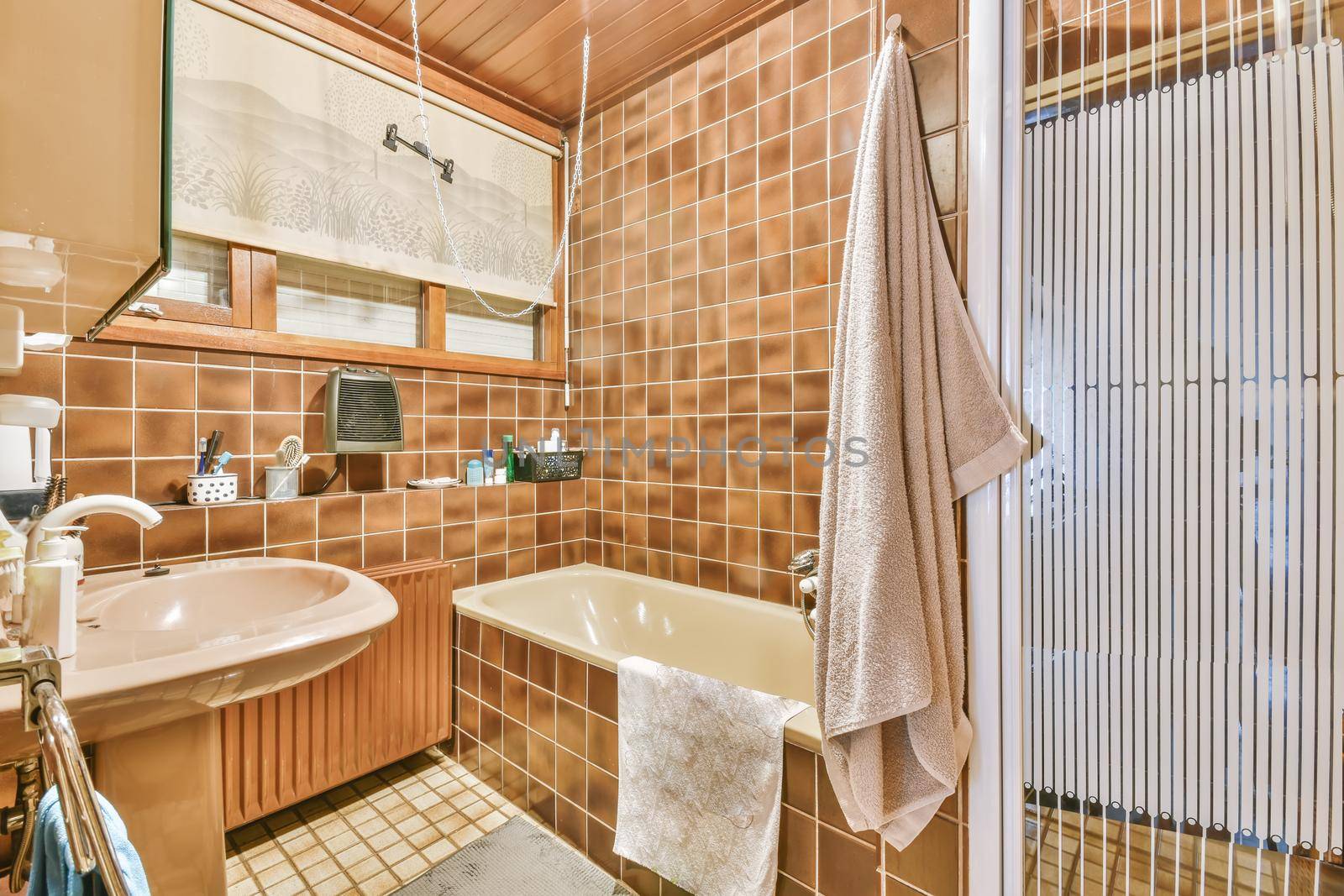 An elegant bathroom in stylish residential building