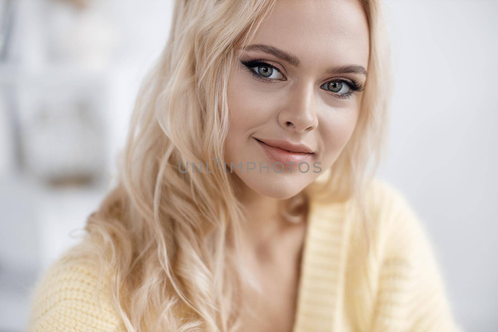Young beautiful woman portrait indoor . High quality photo