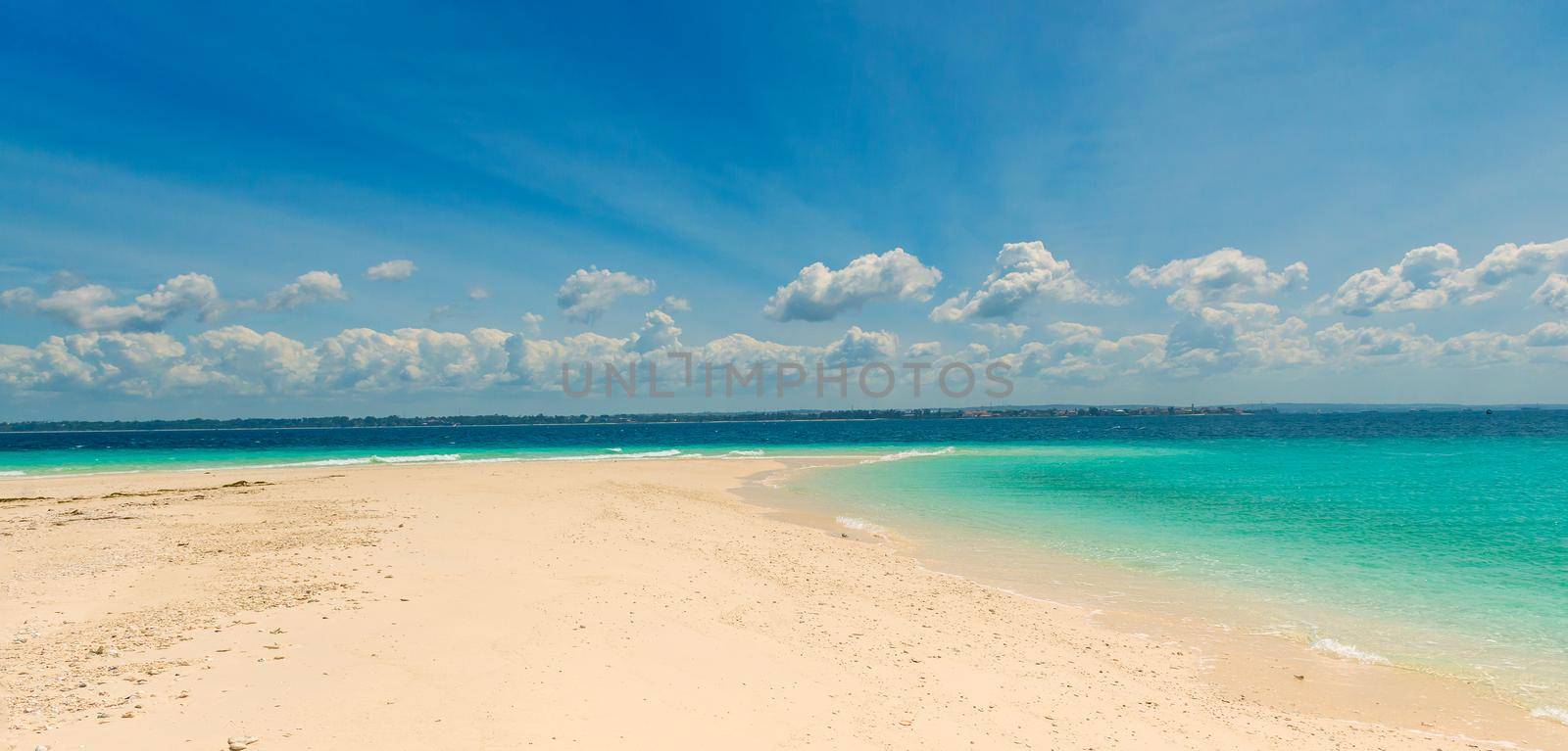 sandbank with transparent turquoise water by tan4ikk1