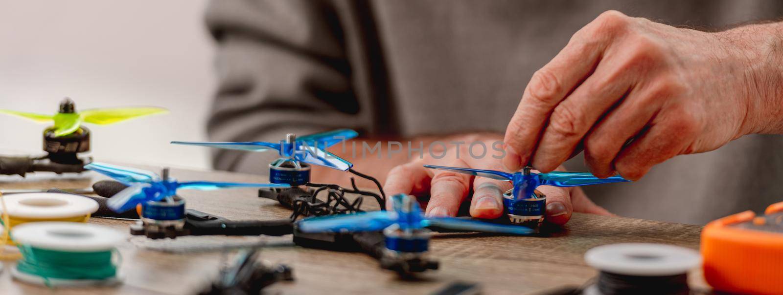 Quadcopter repairing process by tan4ikk1