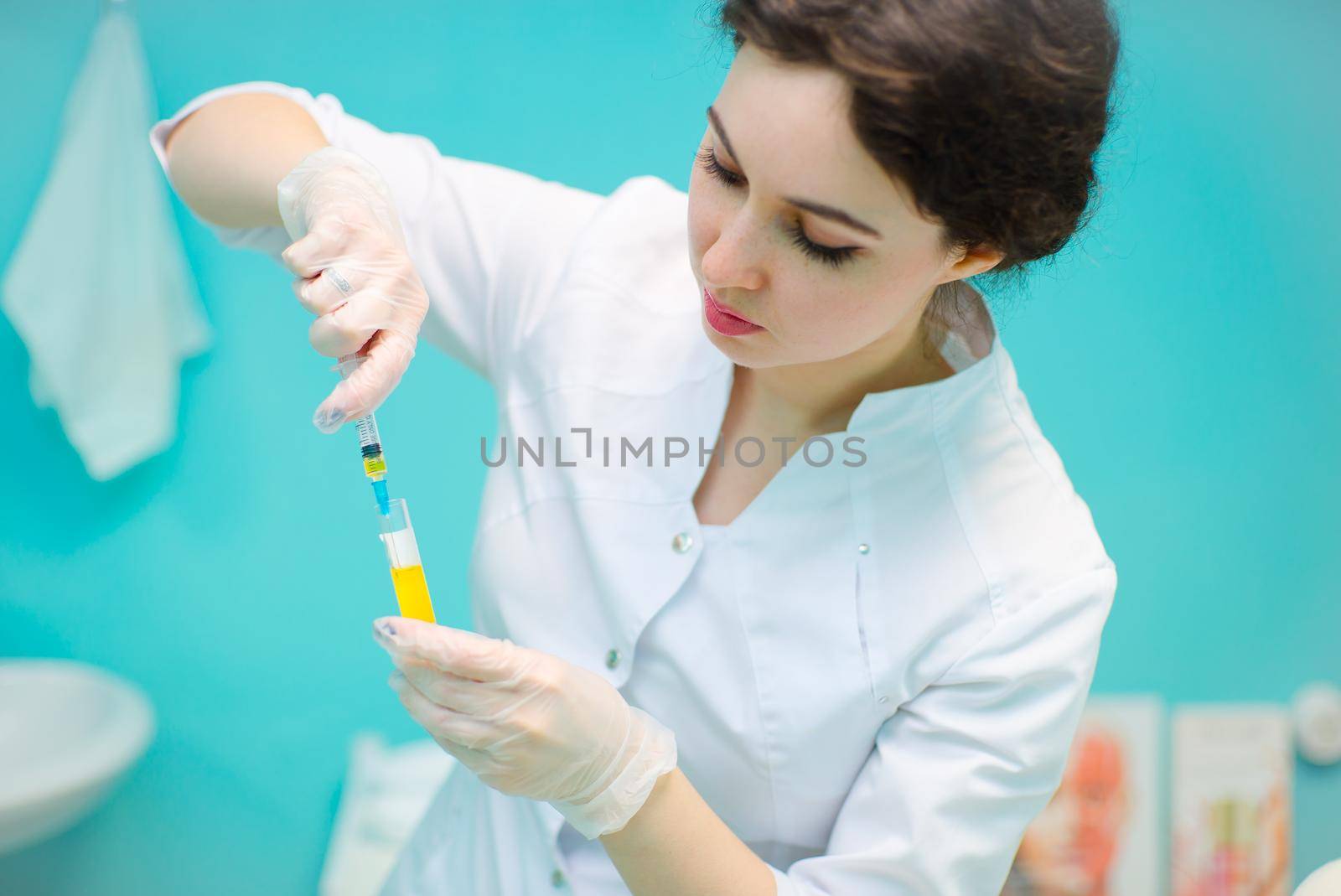 Medical cosmetology blood plasma in vitro keeps the doctor