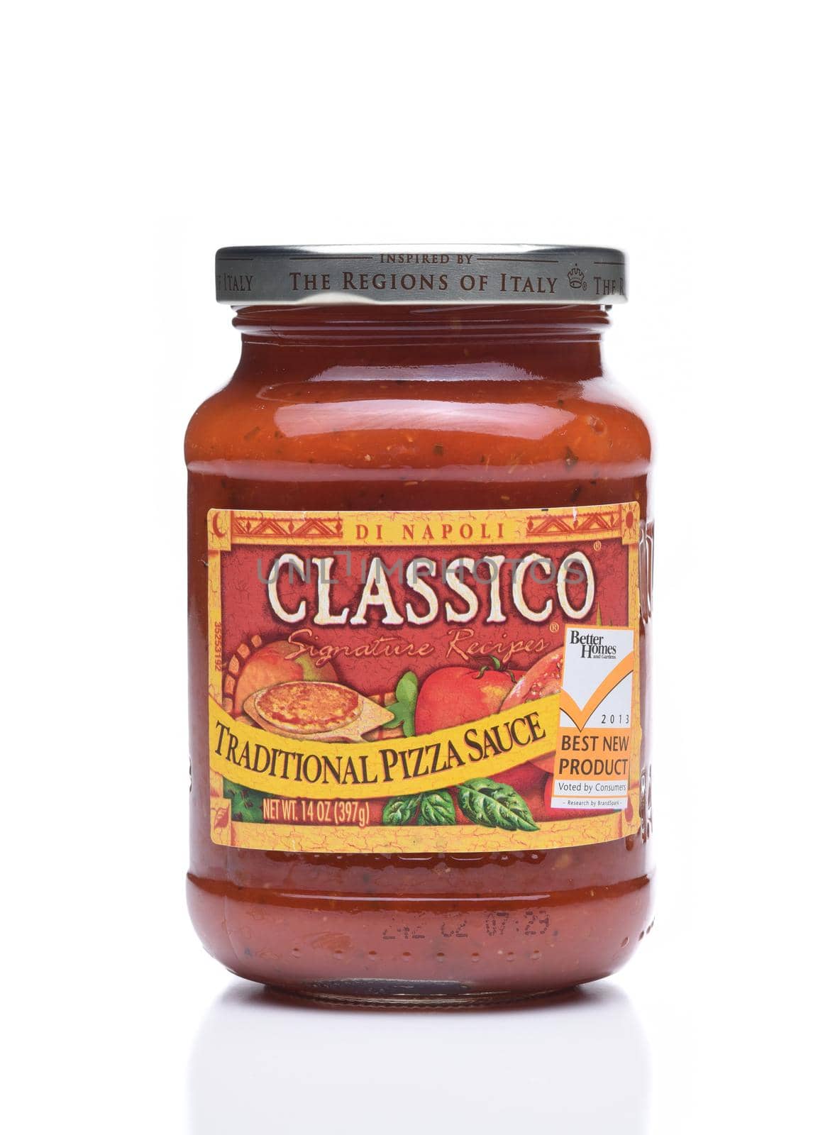 A Jar of Classico Traditional Pizza Sauce by sCukrov