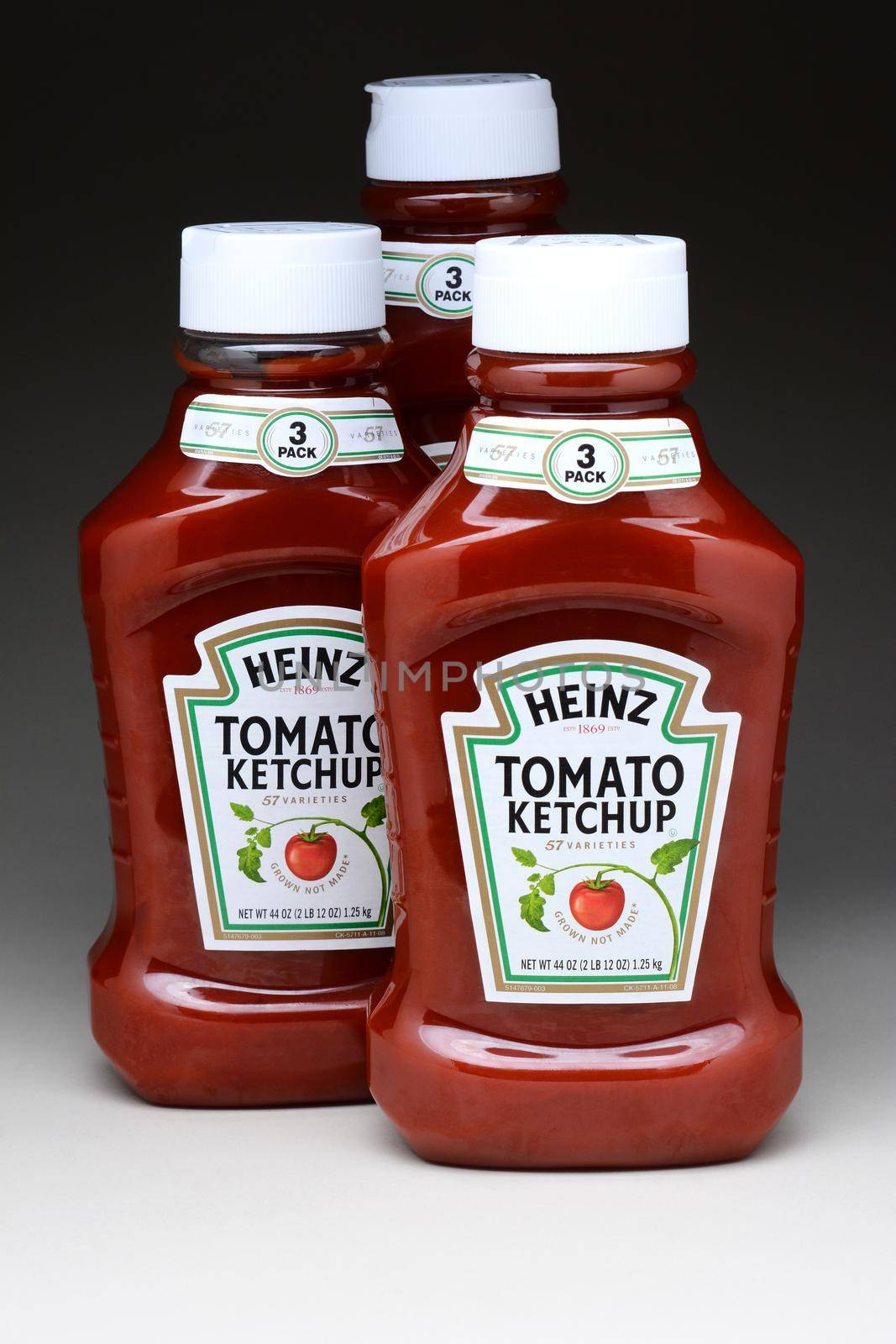 Heinz Ketchup 44oz by sCukrov