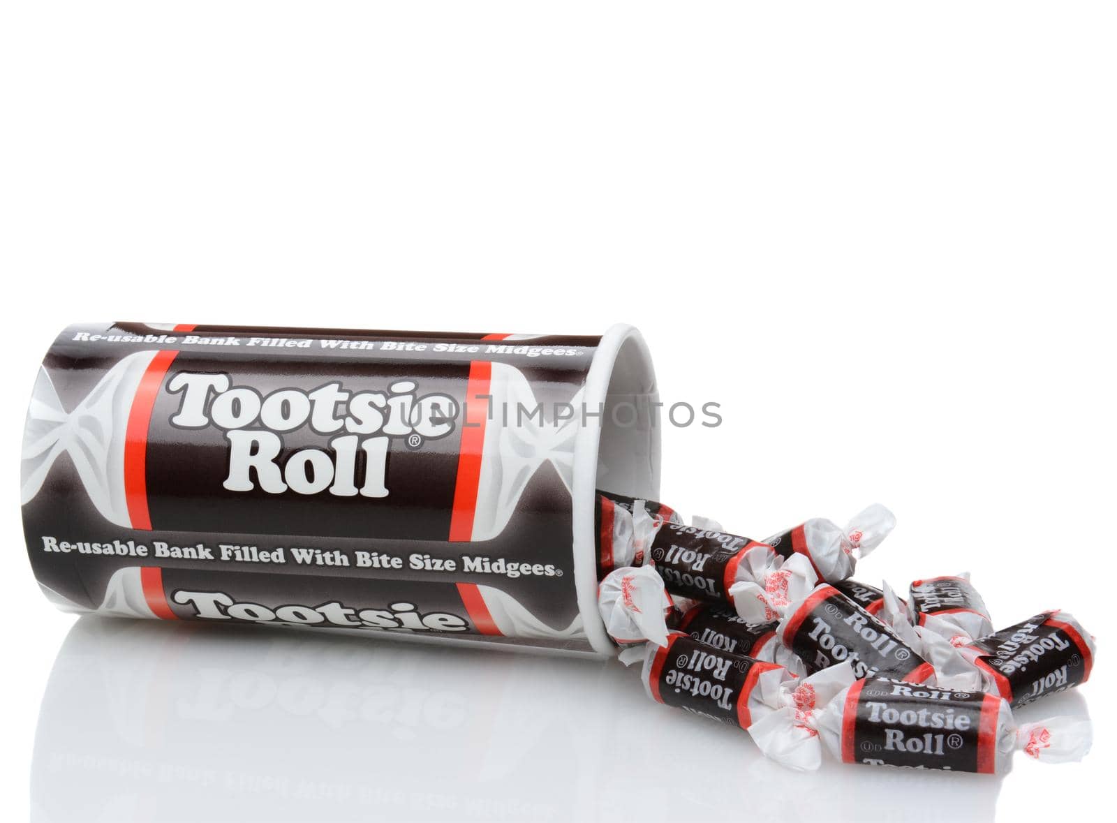 Tootsie Roll Candy by sCukrov