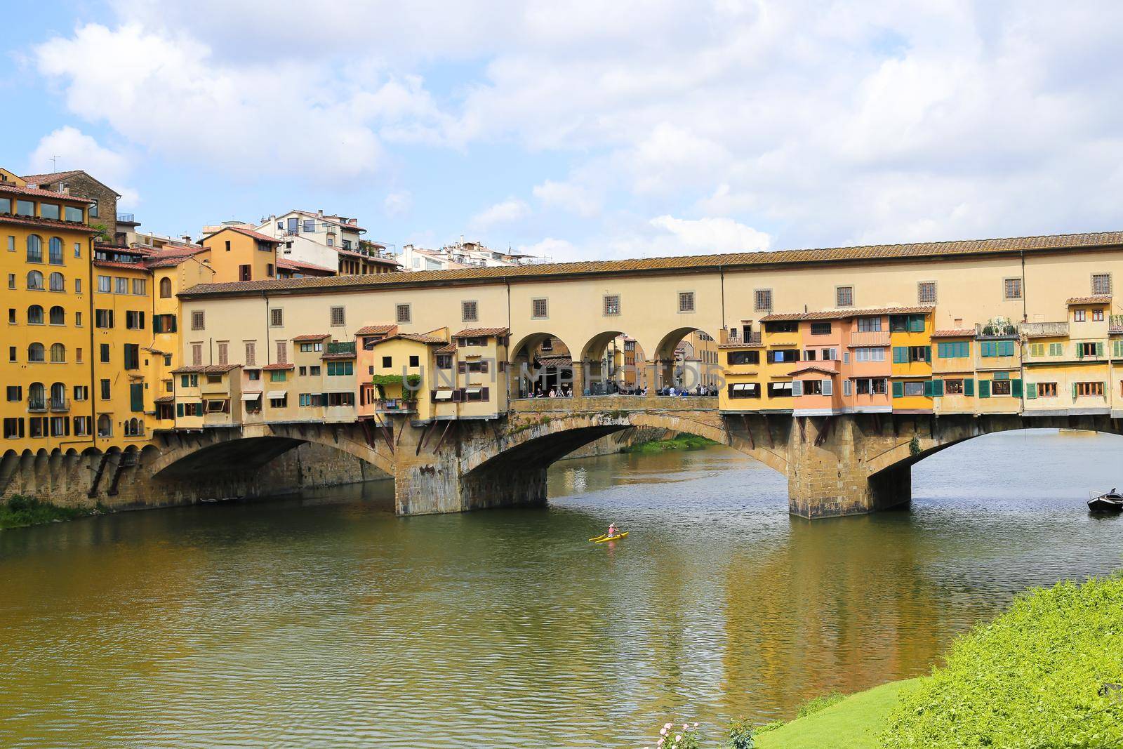 Ponte Vecchio bridge, florence architecture. by sisterspro