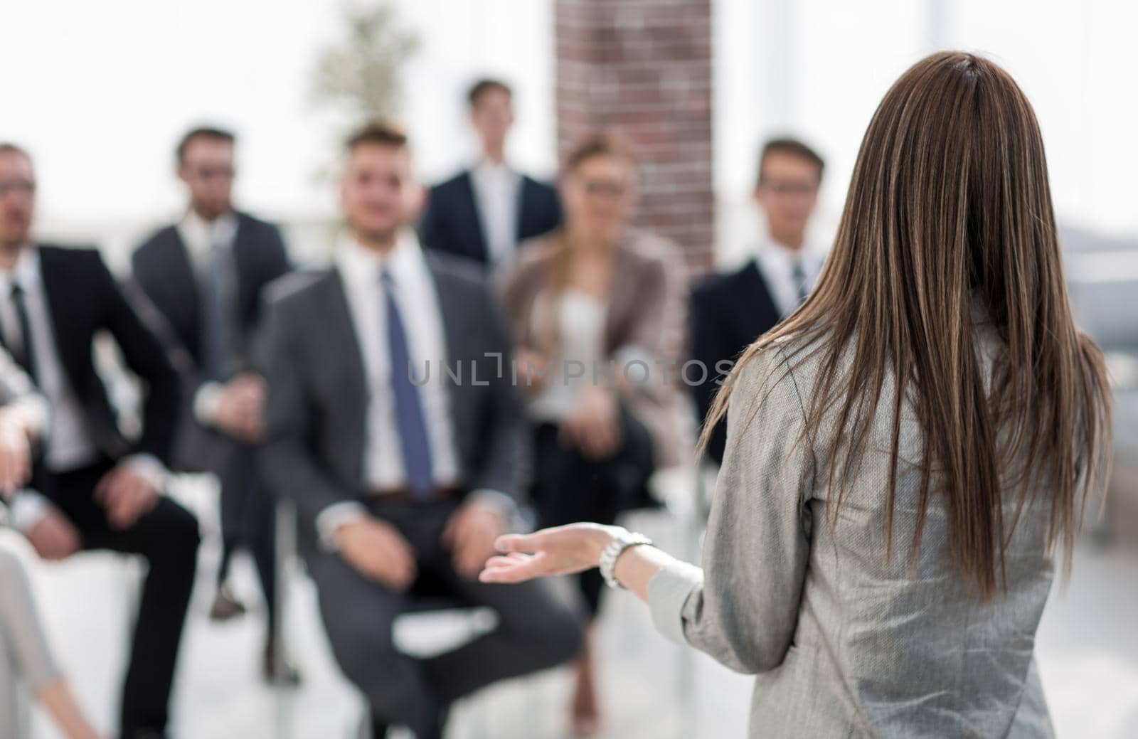 business woman makes a report at a business conference.business concept