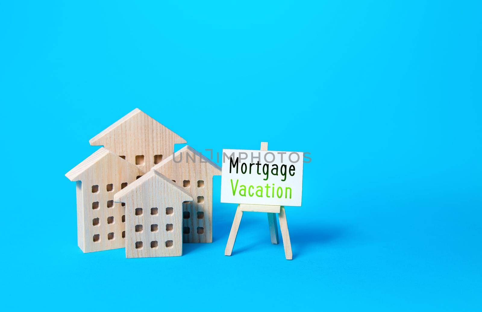 Residential houses and mortgage holidays easel. Save a positive credit history in monthly payments absence. Financial flexibility and security. Deferral of debt payments or payment in advance.