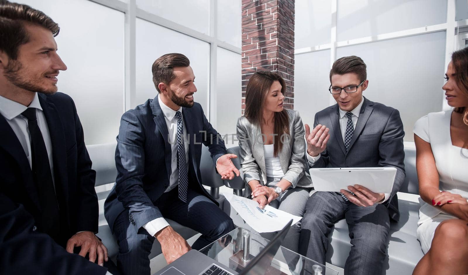 business team discusses new ideas using new technologies.business and technology