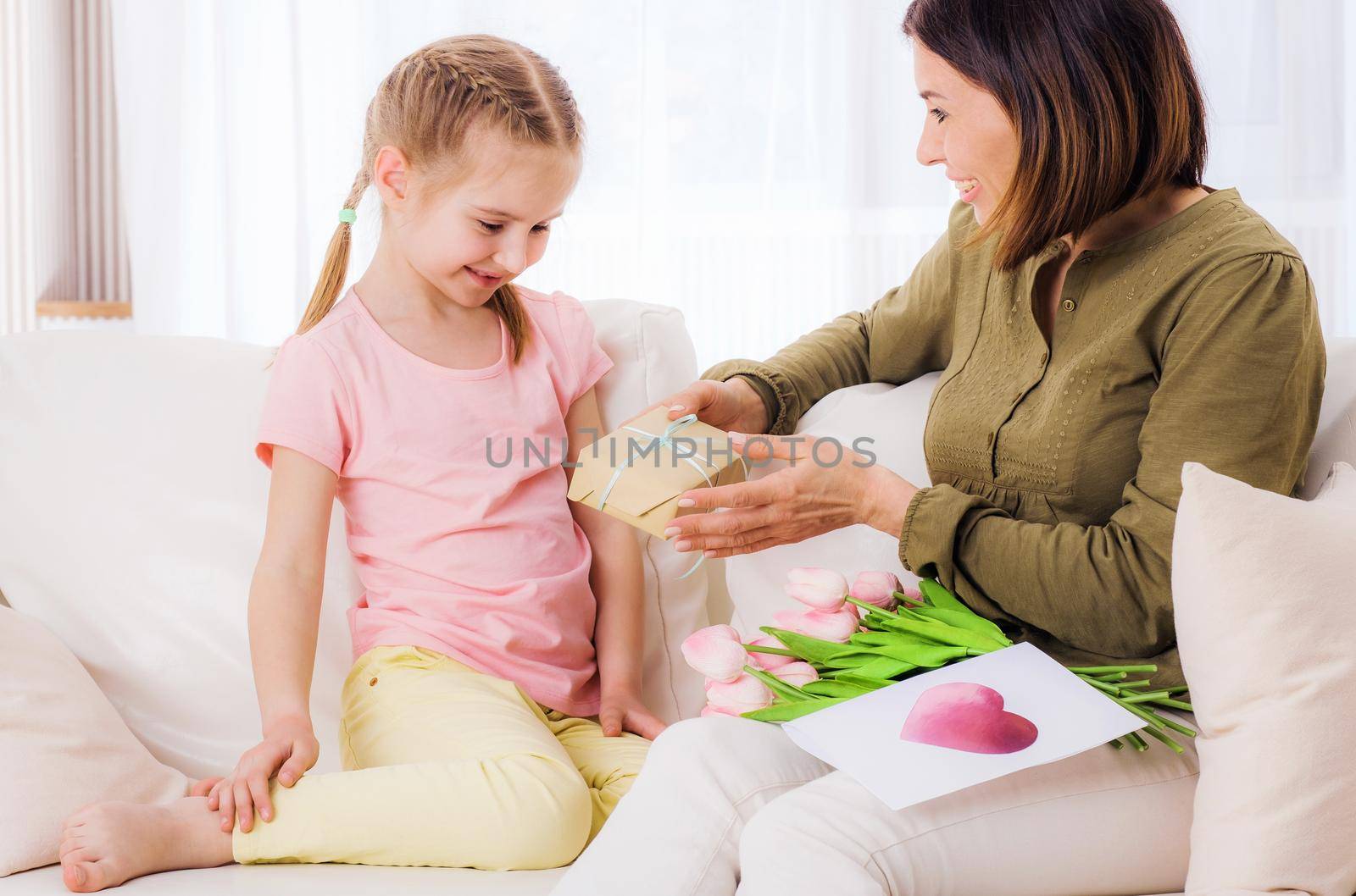 Girl gives mother gifts for Mothers day by GekaSkr