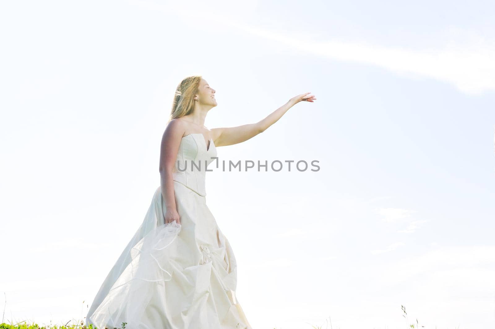 bride outdoor by dotshock