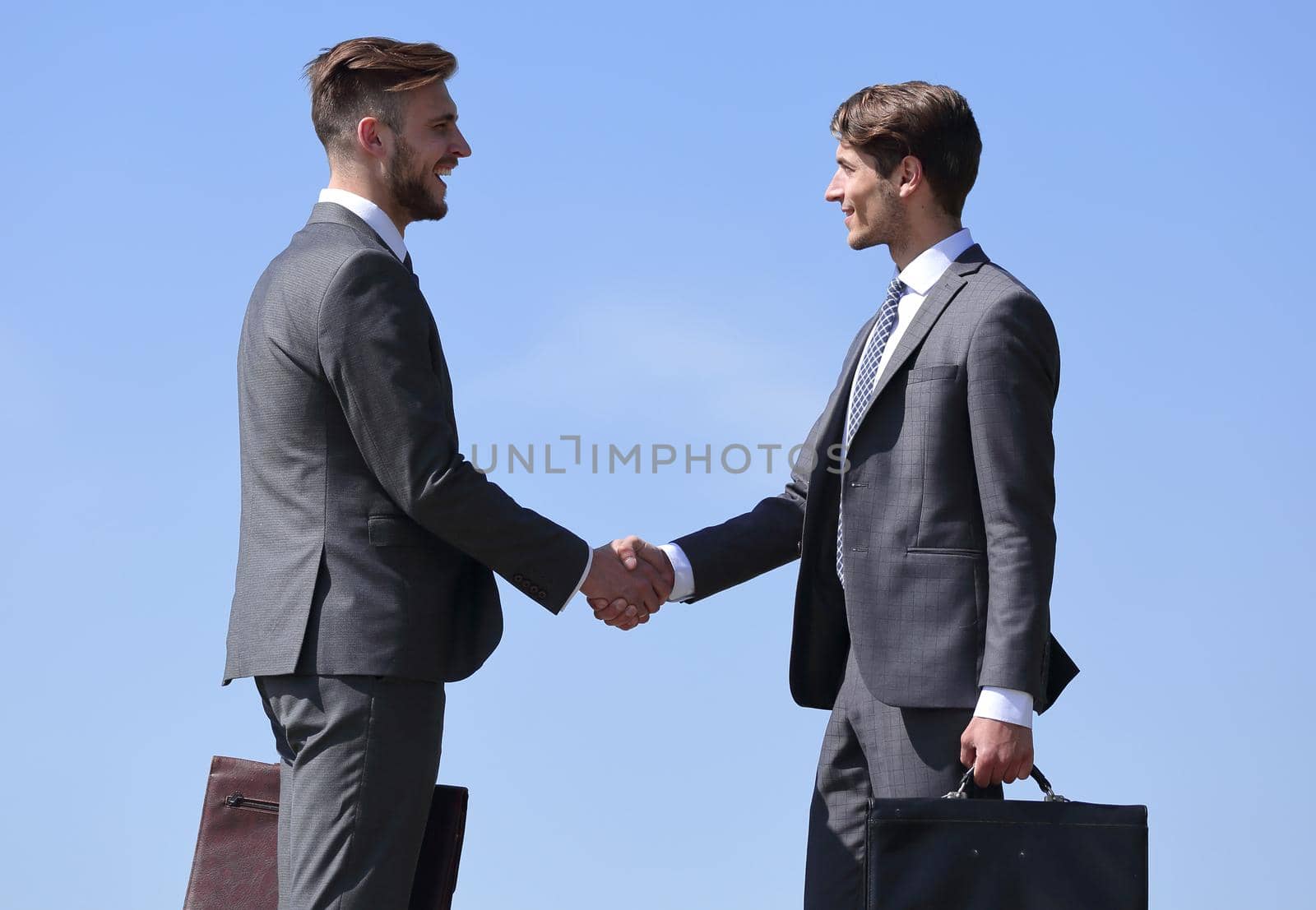 business colleagues shaking hands with each other.photo with copy space