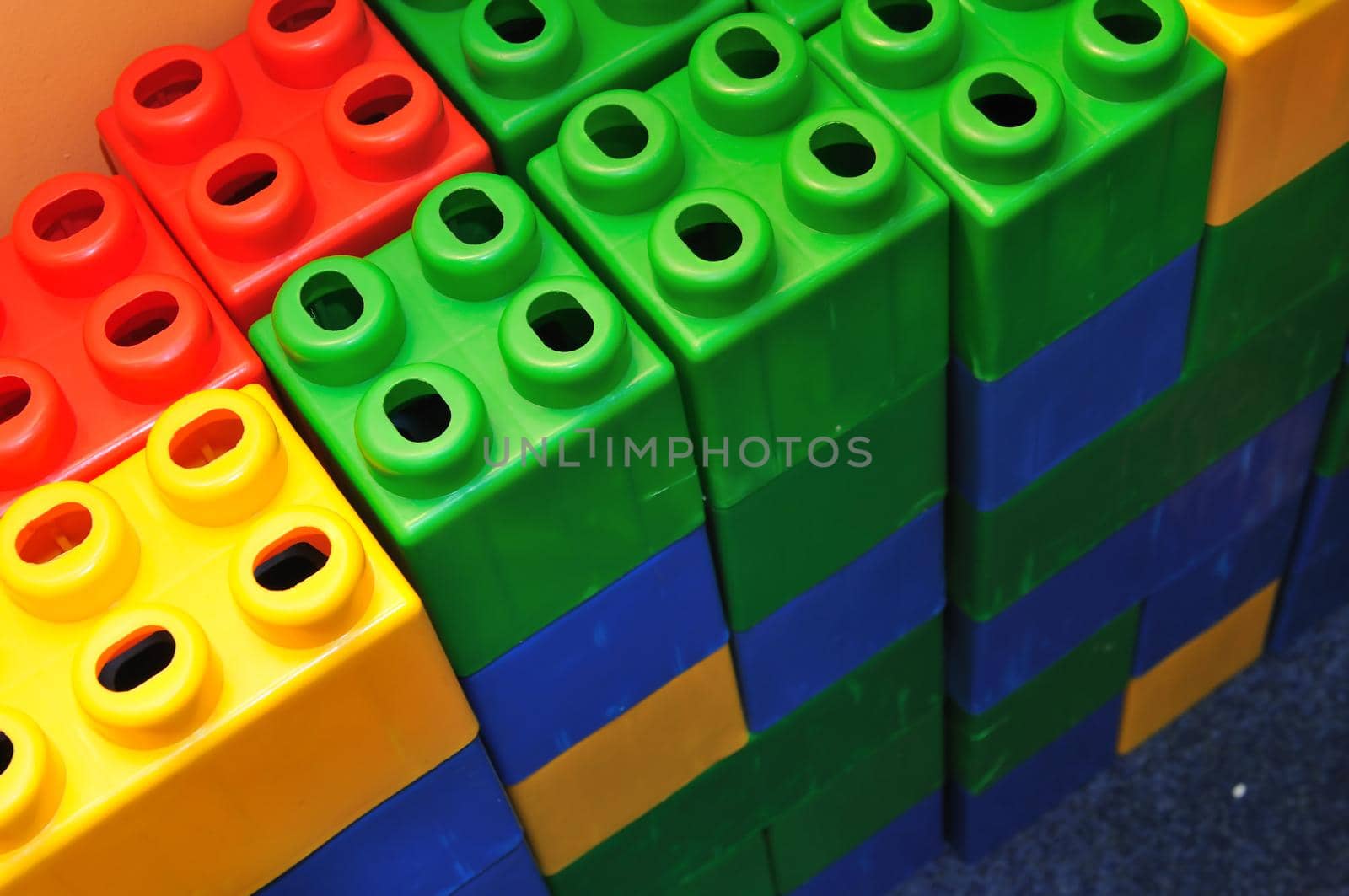coorful brick toy by dotshock