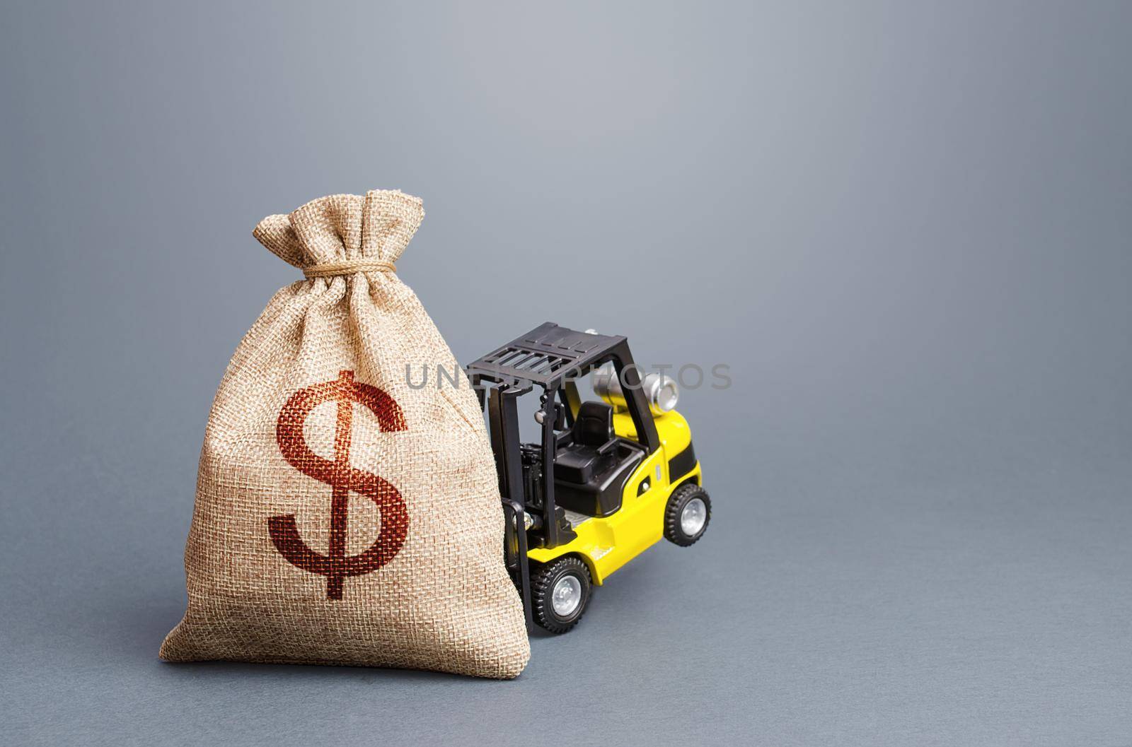 A forklift cannot lift a dollar money bag. Strongest financial assistance, support of business and people. Stimulating the economy. Fed interest rate. Helicopter money, subsidies and soft loans. by iLixe48