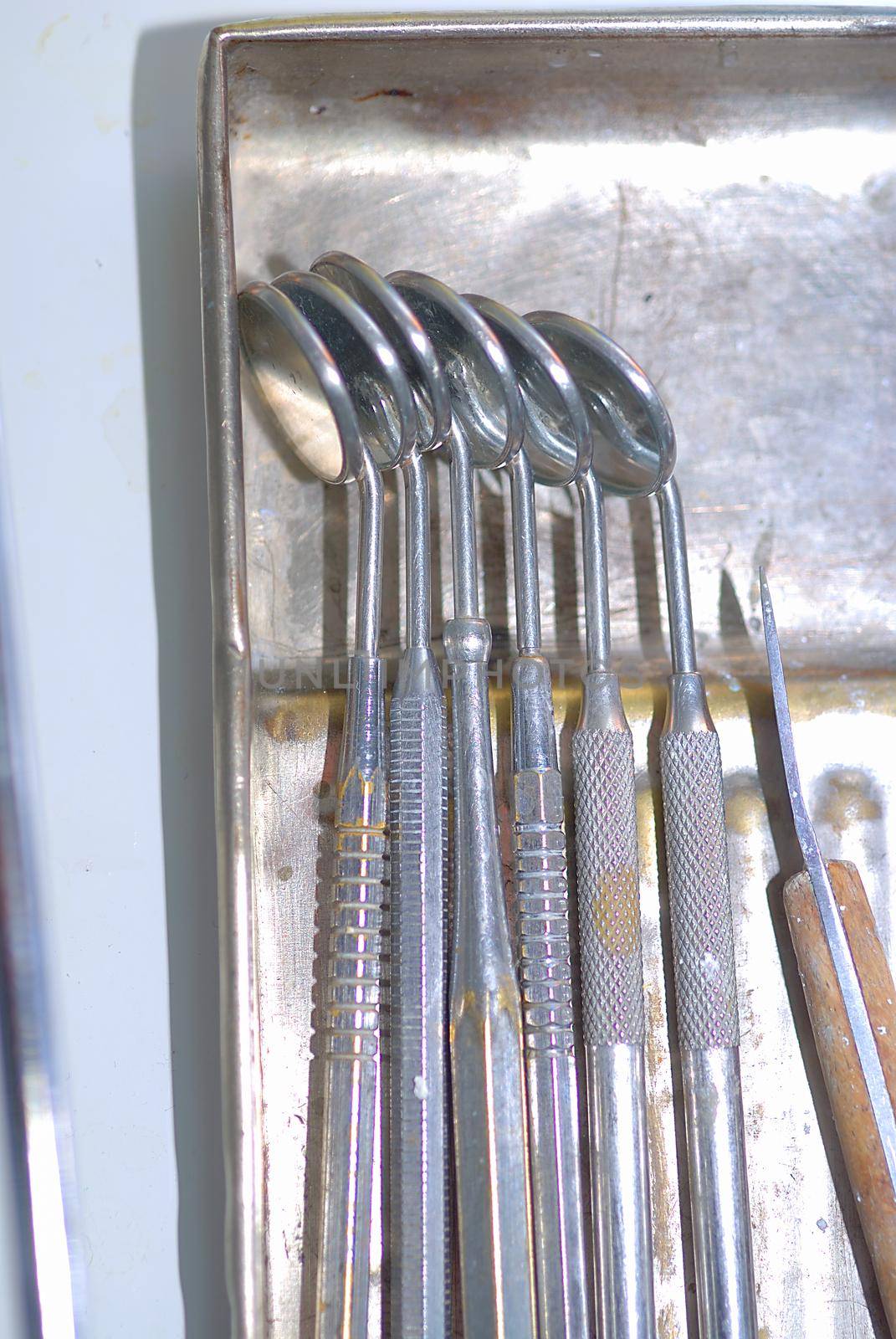 dentist equipment and tools