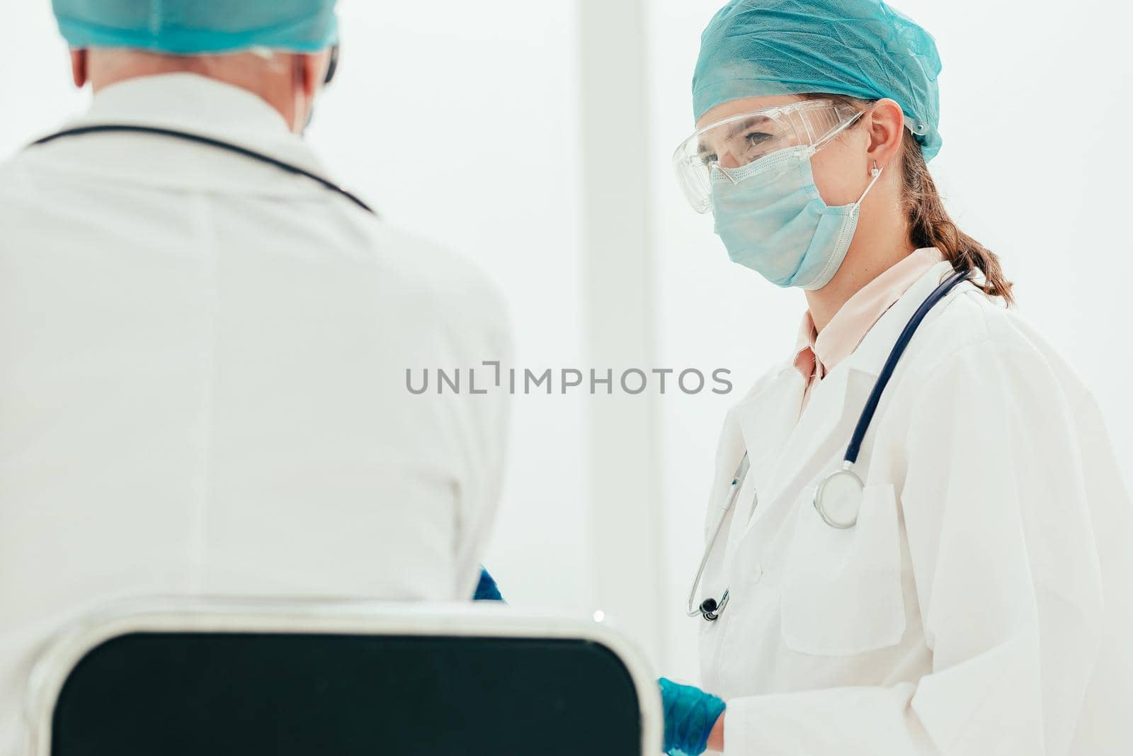 medical colleagues discussing something in the lab. photo with a copy-space.