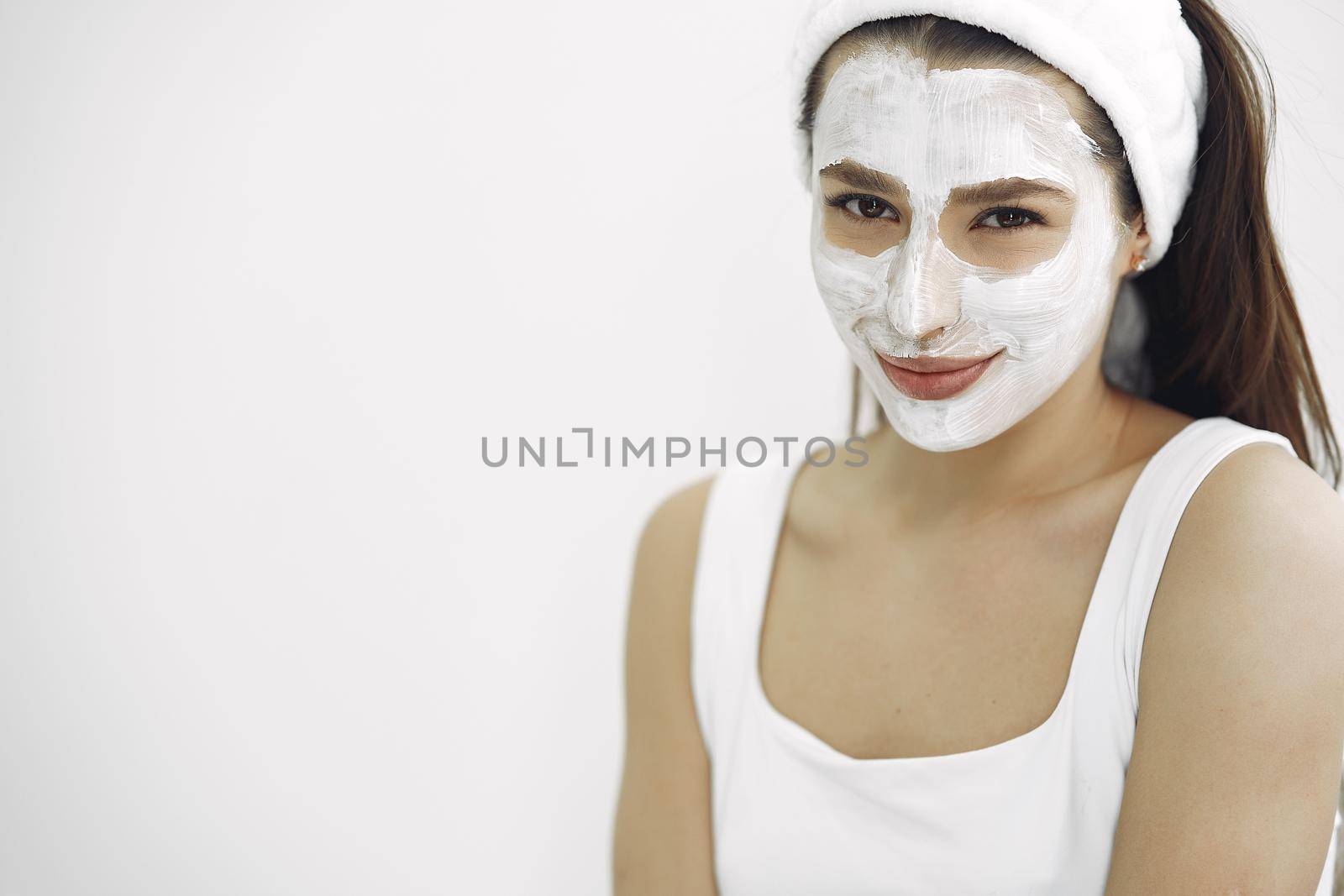 Woman standing in a cosmetology studio by prostooleh