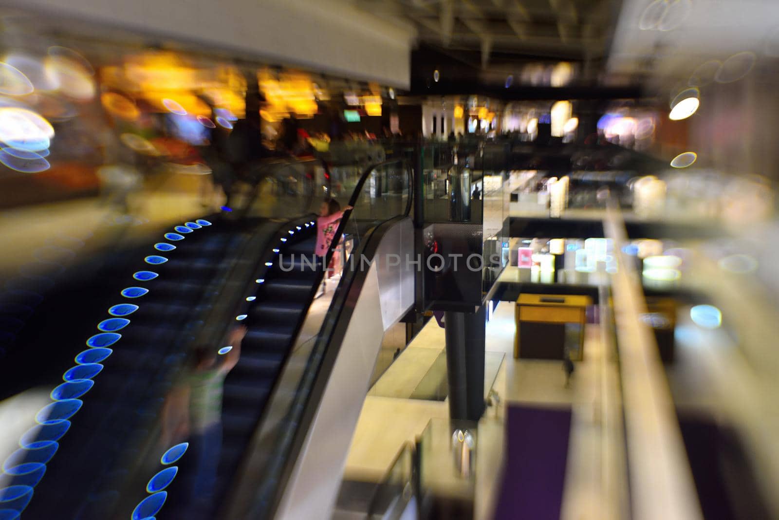 shopping mall by dotshock