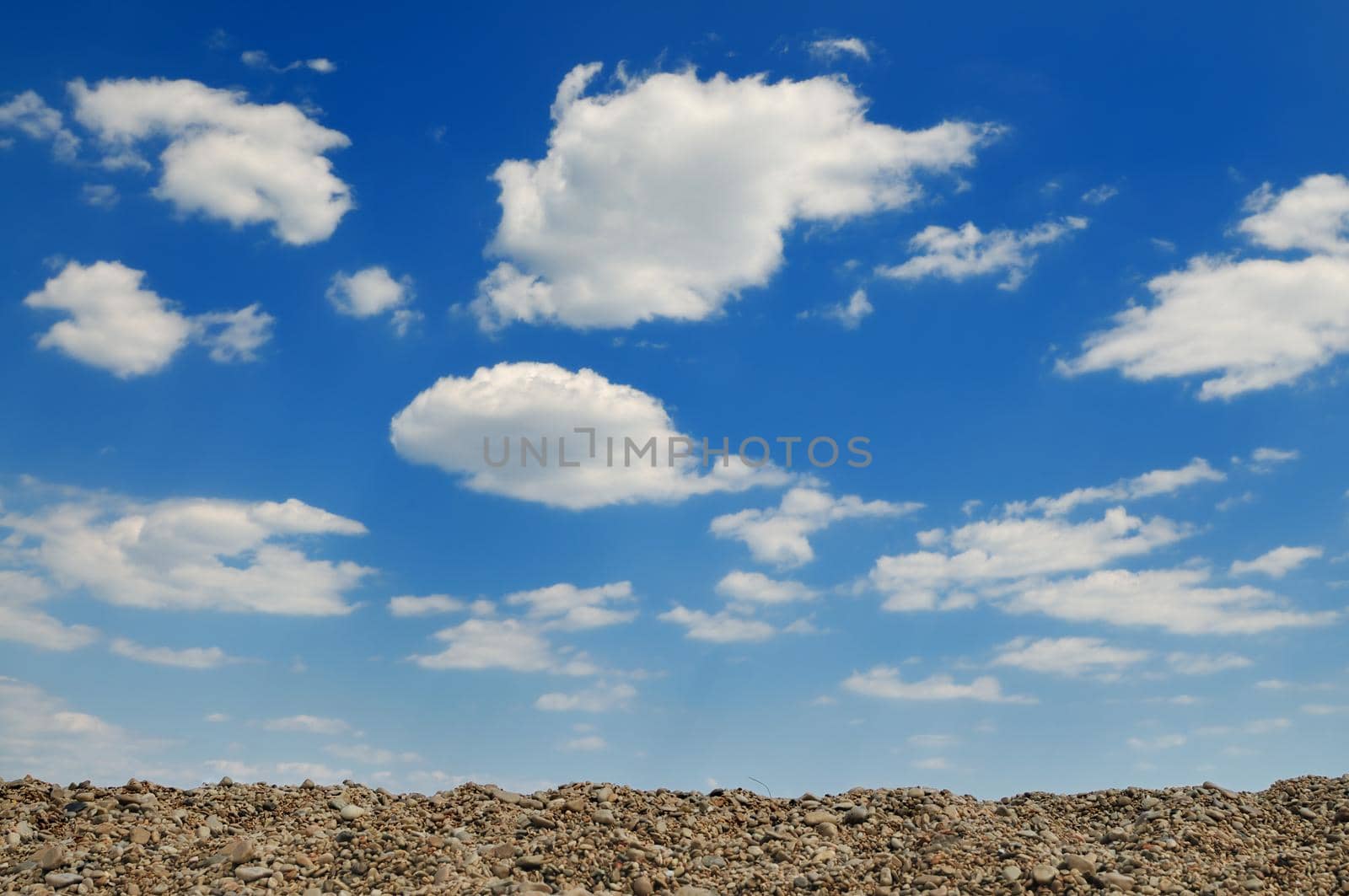 cloudy blue  sky by dotshock