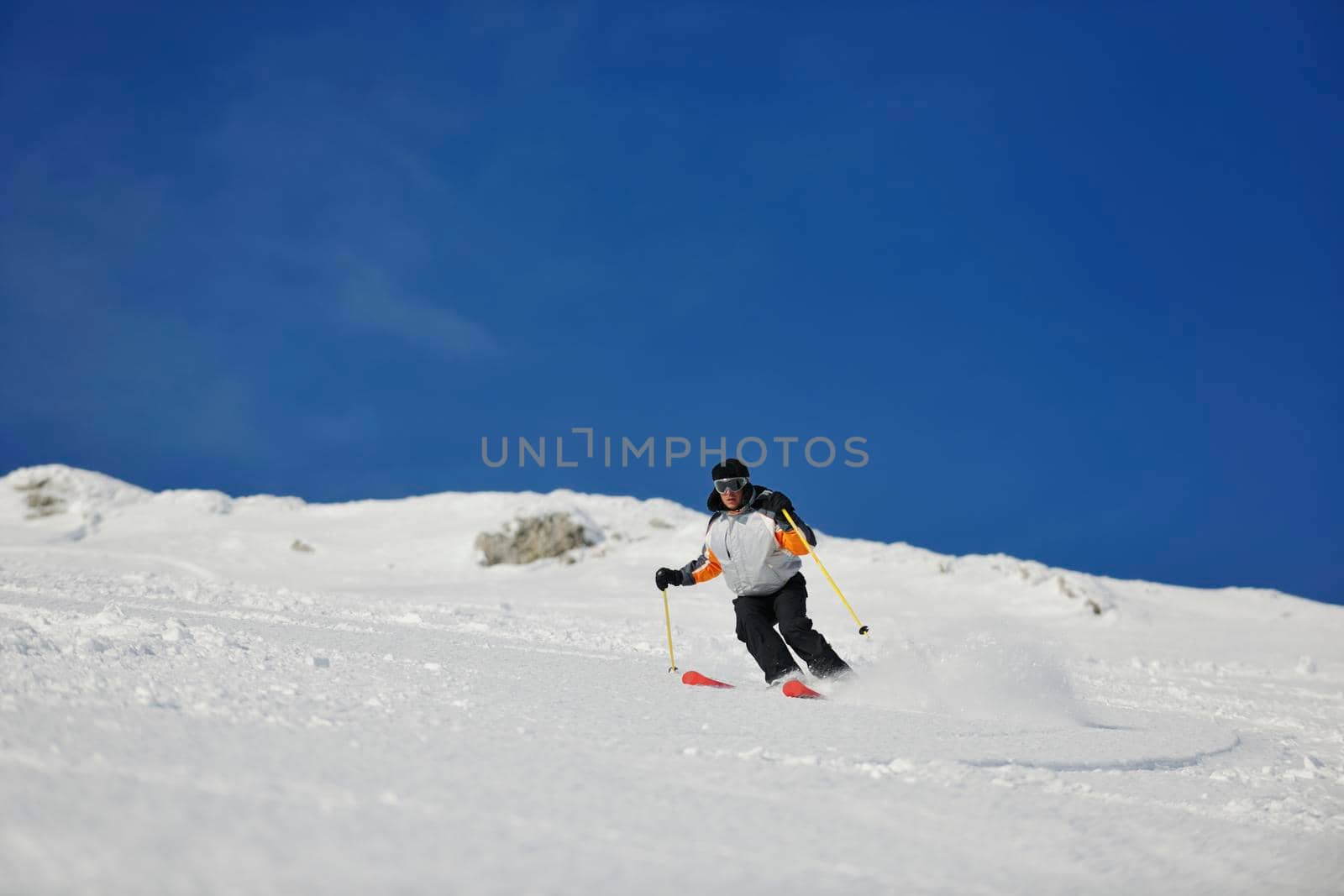 skier free ride  by dotshock