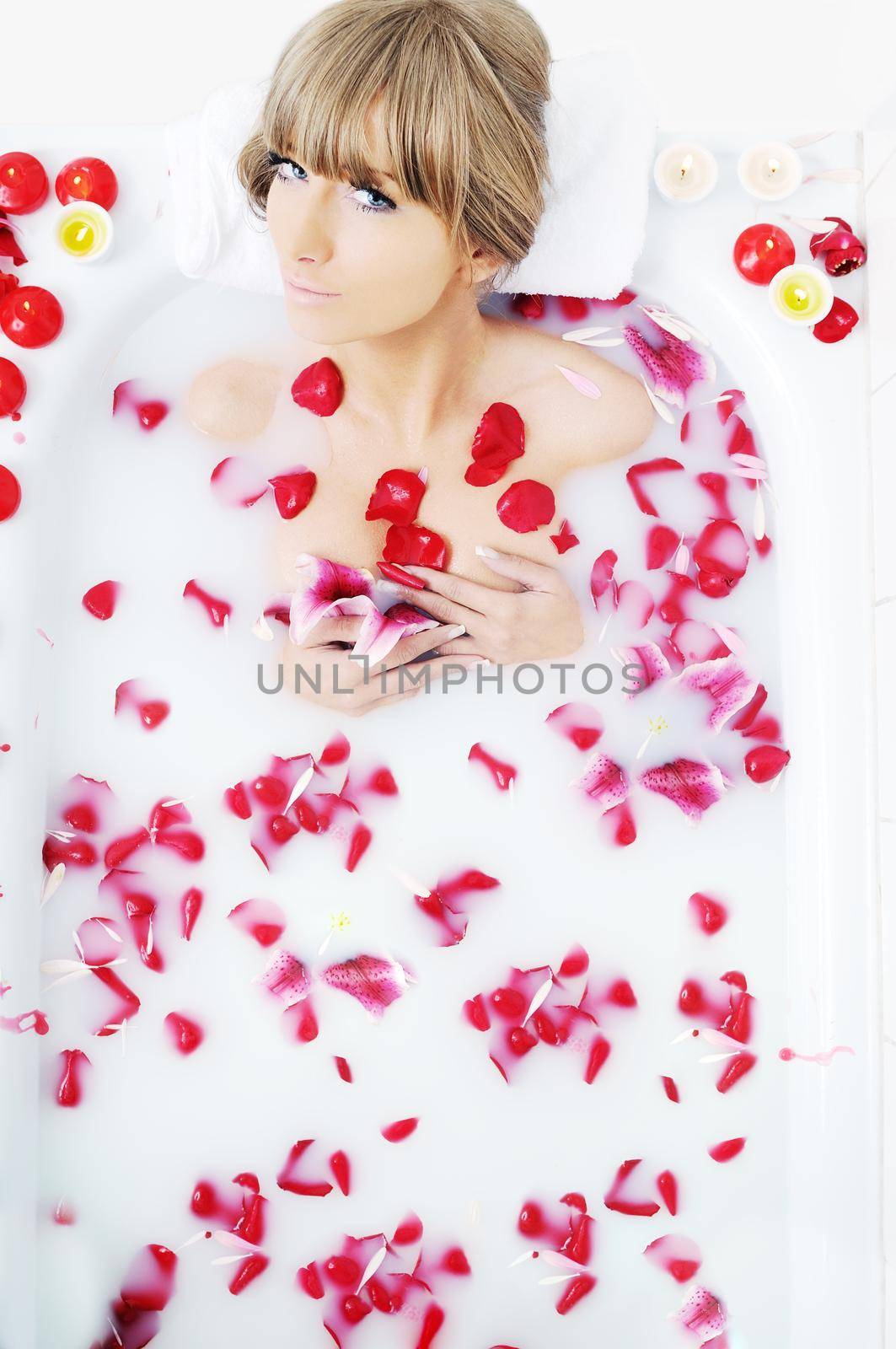 woman bath flower by dotshock