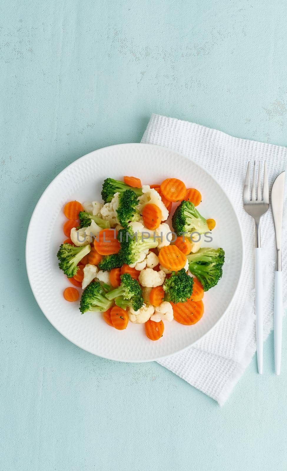 Mix of boiled vegetables. Broccoli, carrots, cauliflower. Steamed vegetables for dietary by NataBene
