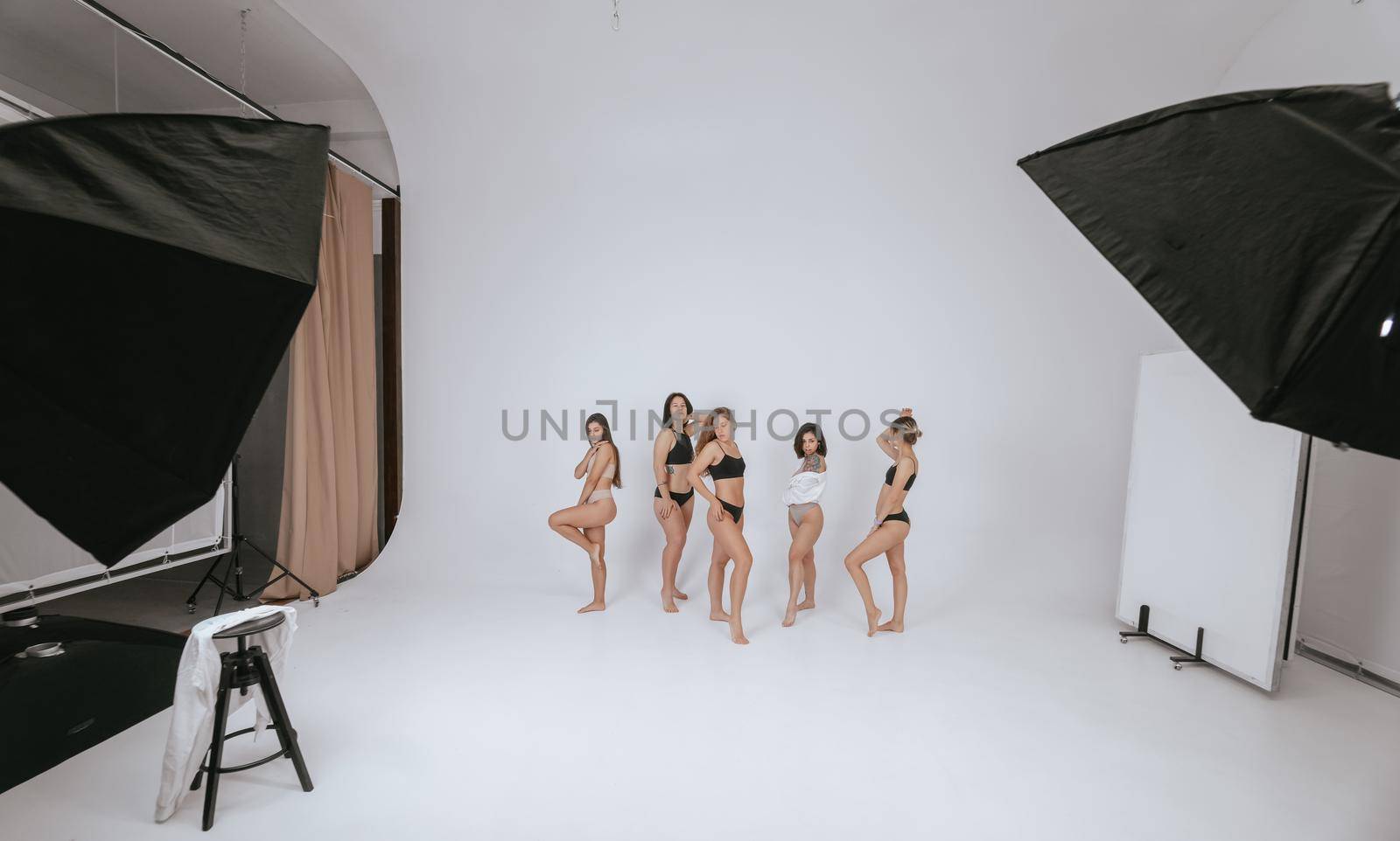diverse models wearing comfortable underwear, enjoying time together, look at camera having smile and natural unique beauty